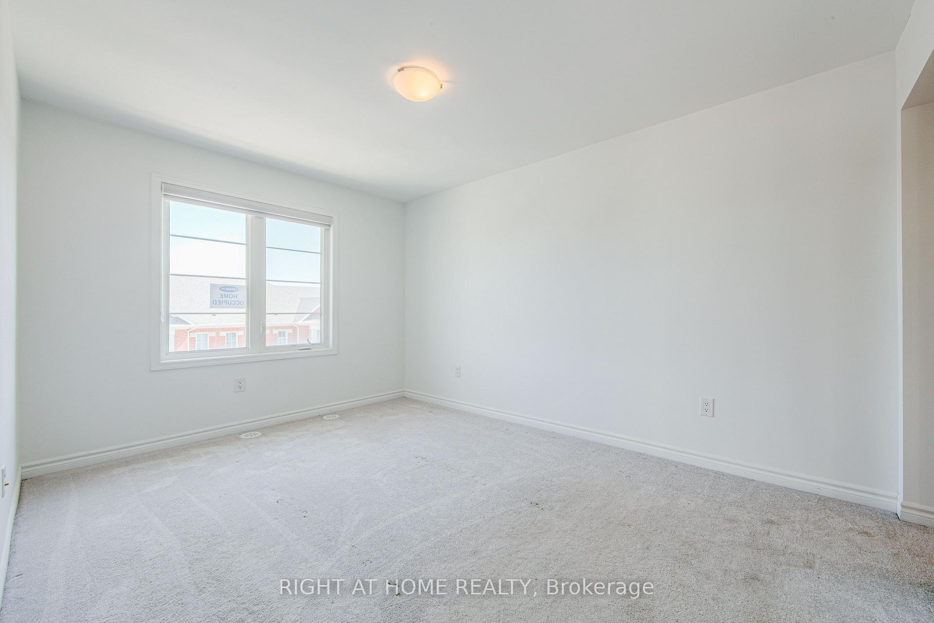 Photo 22 of 1270 Wintergreen Place, Milton, Cobban — HOMEH