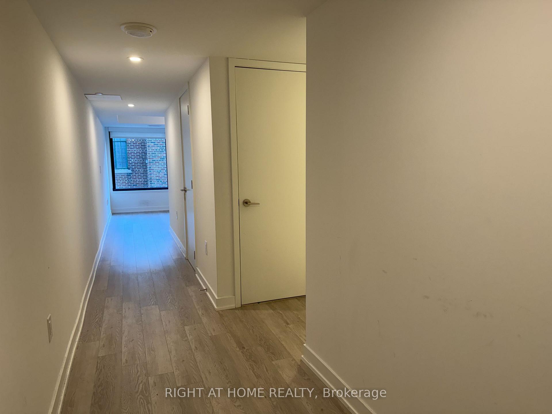 Photo 17 of Unit 326, 3 Strathgowan Avenue, Toronto, Lawrence Park South — HOMEH