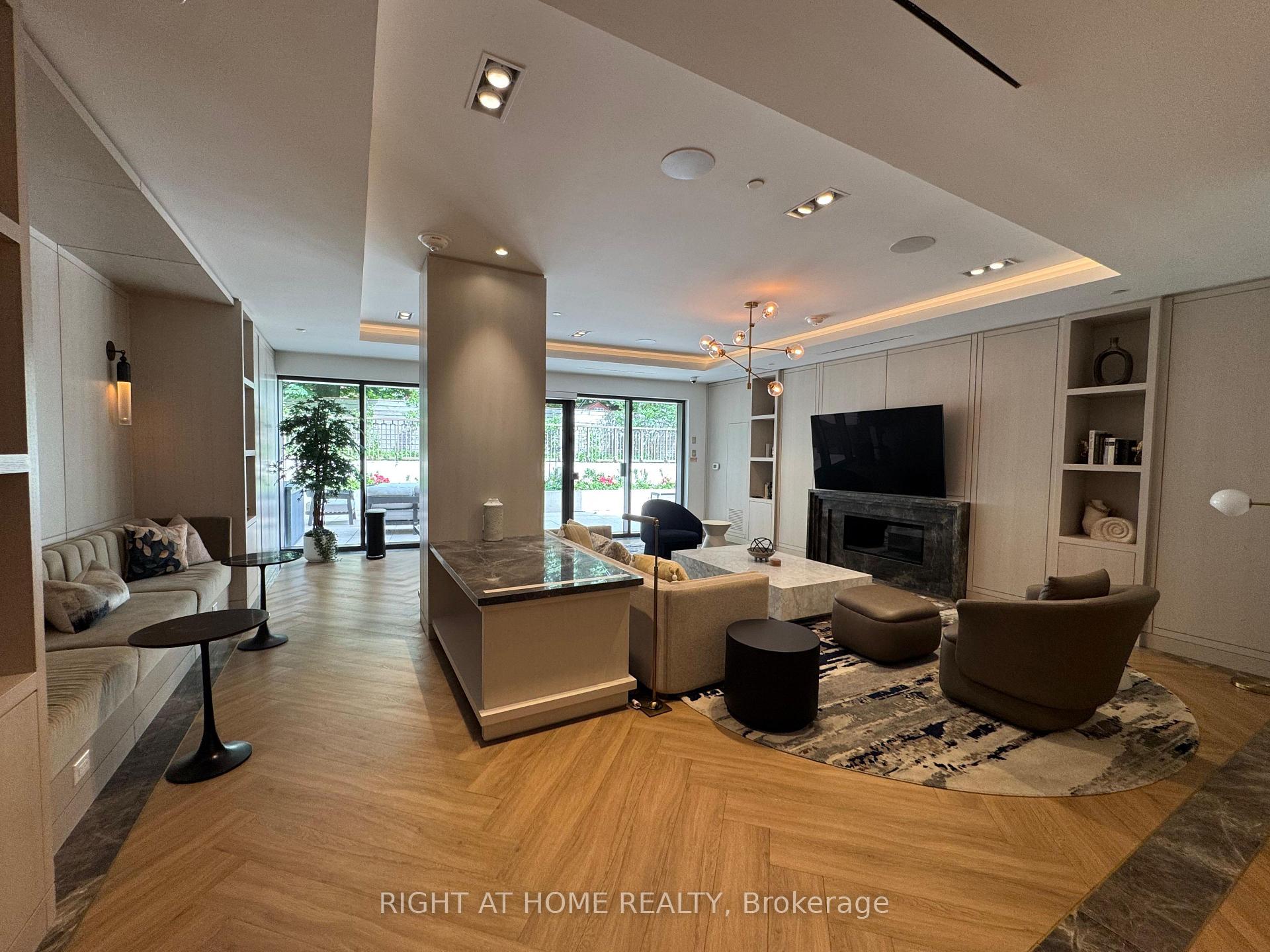 Photo 23 of Unit 326, 3 Strathgowan Avenue, Toronto, Lawrence Park South — HOMEH