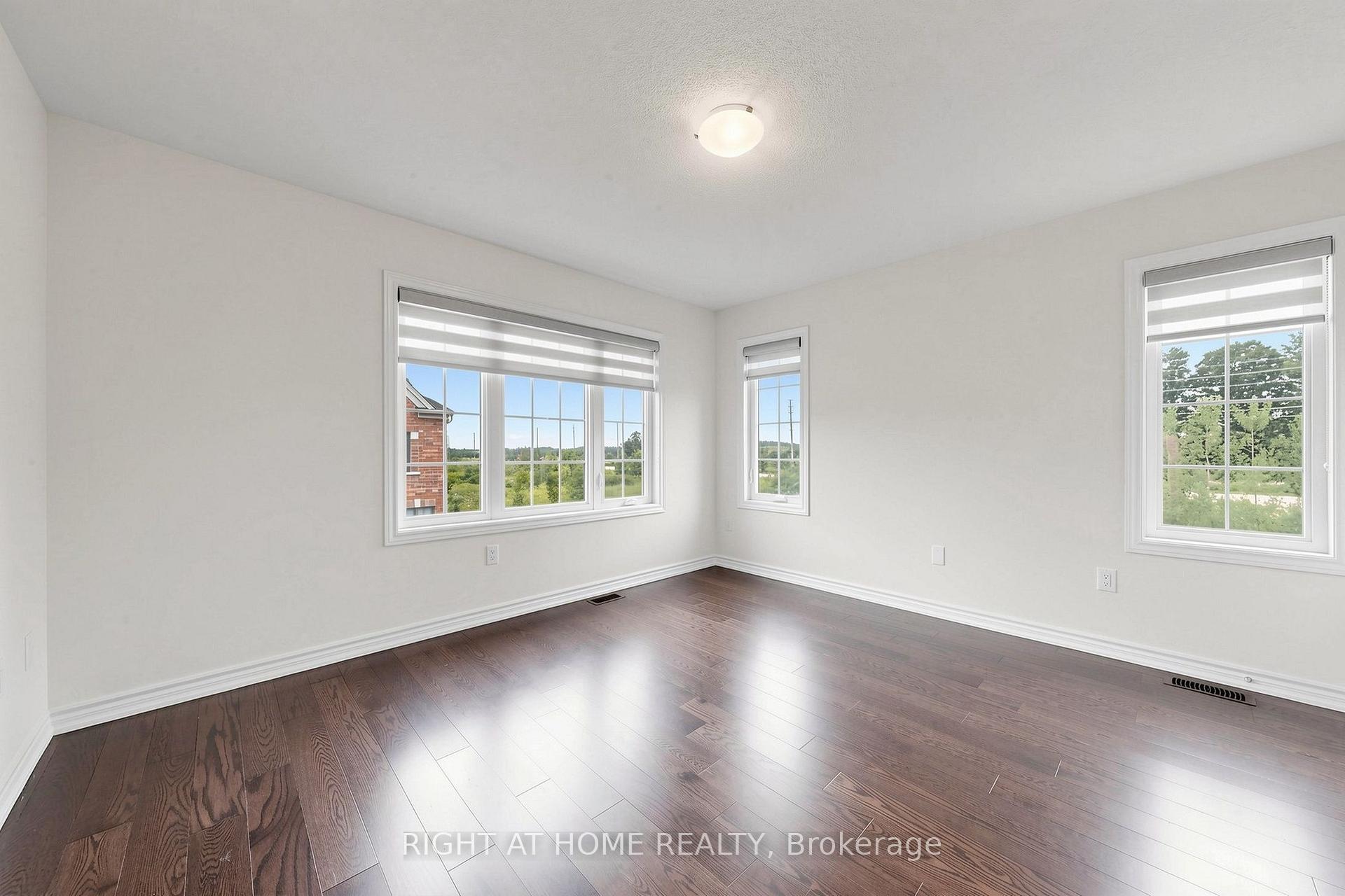 Photo 29 of 90 Laing Drive, Whitby, Rural Whitby — HOMEH