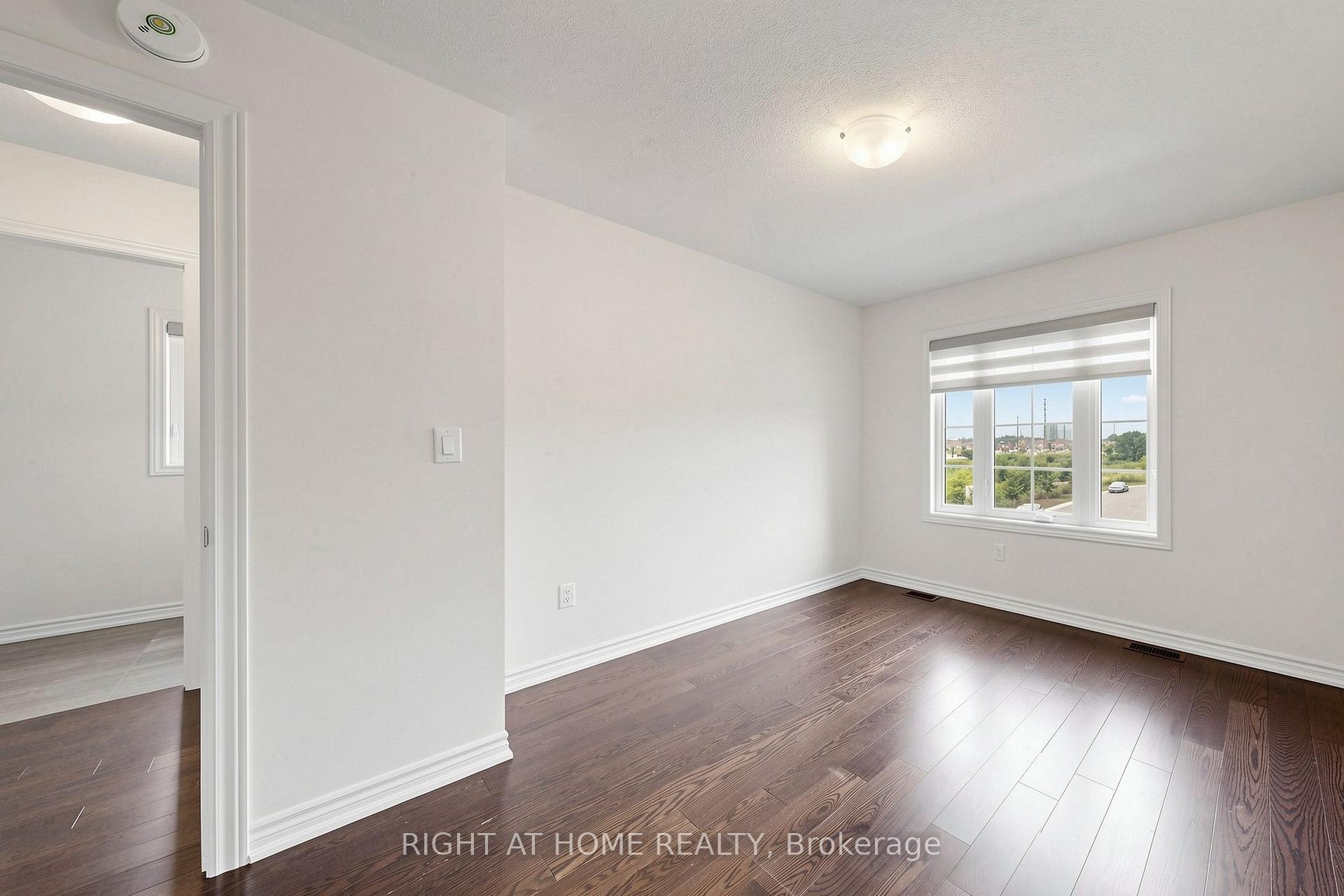Photo 37 of 90 Laing Drive, Whitby, Rural Whitby — HOMEH