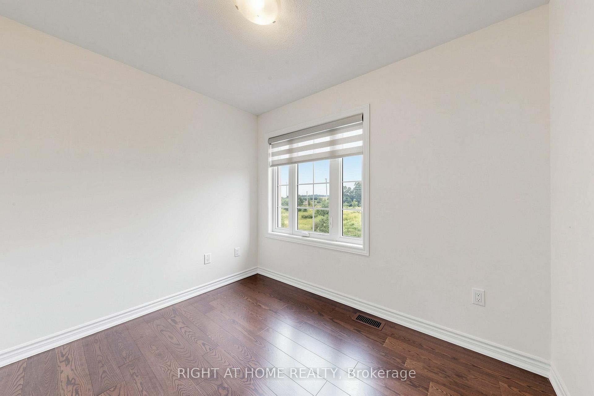 Photo 44 of 90 Laing Drive, Whitby, Rural Whitby — HOMEH