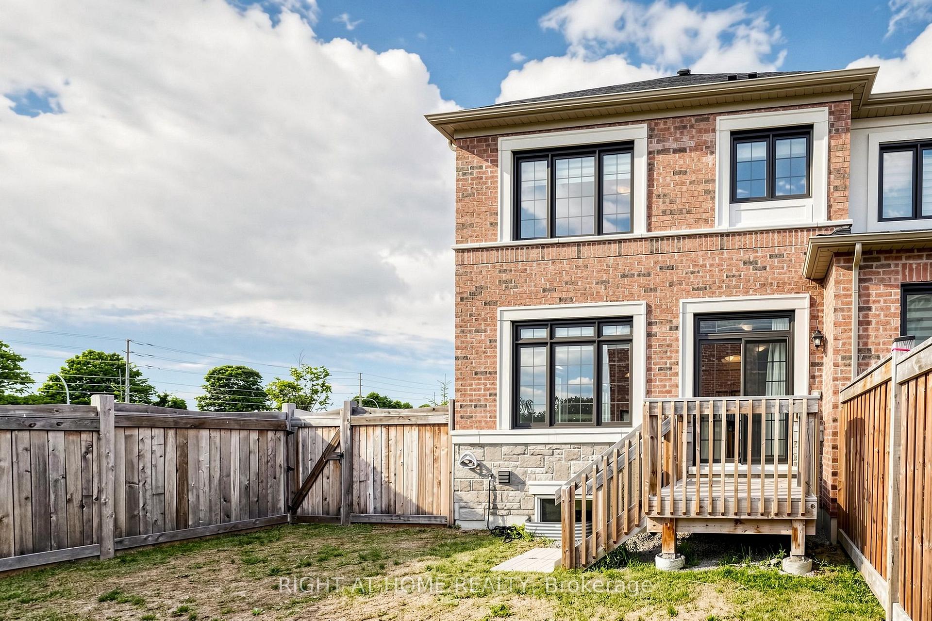 Photo 47 of 90 Laing Drive, Whitby, Rural Whitby — HOMEH