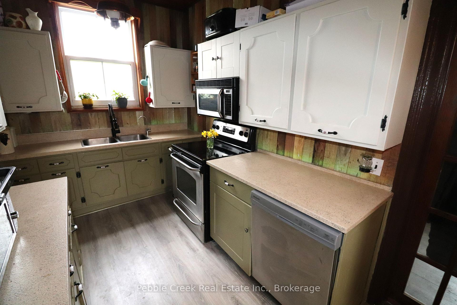 Photo 9 of 85042 Bluewater Highway, Ashfield-Colborne-Wawanosh, Ashfield — HOMEH