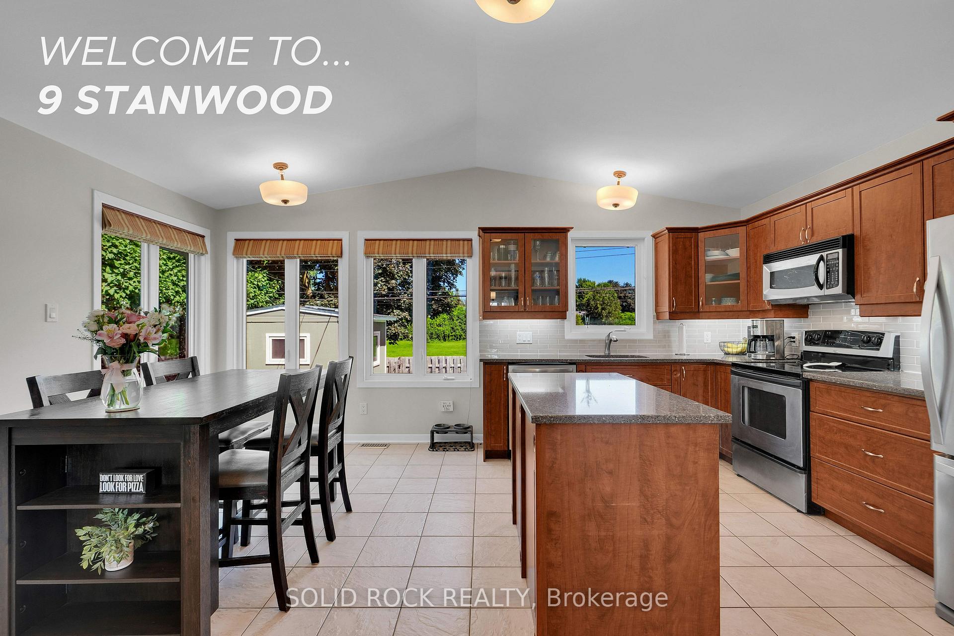 Photo 3 of 9 Stanwood Drive, Ottawa, Meadowlands/Crestview — HOMEH