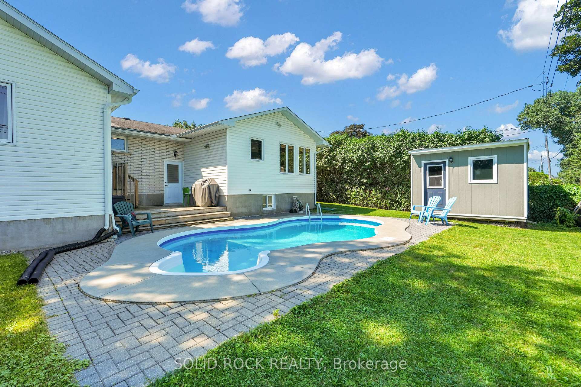 Photo 33 of 9 Stanwood Drive, Ottawa, Meadowlands/Crestview — HOMEH