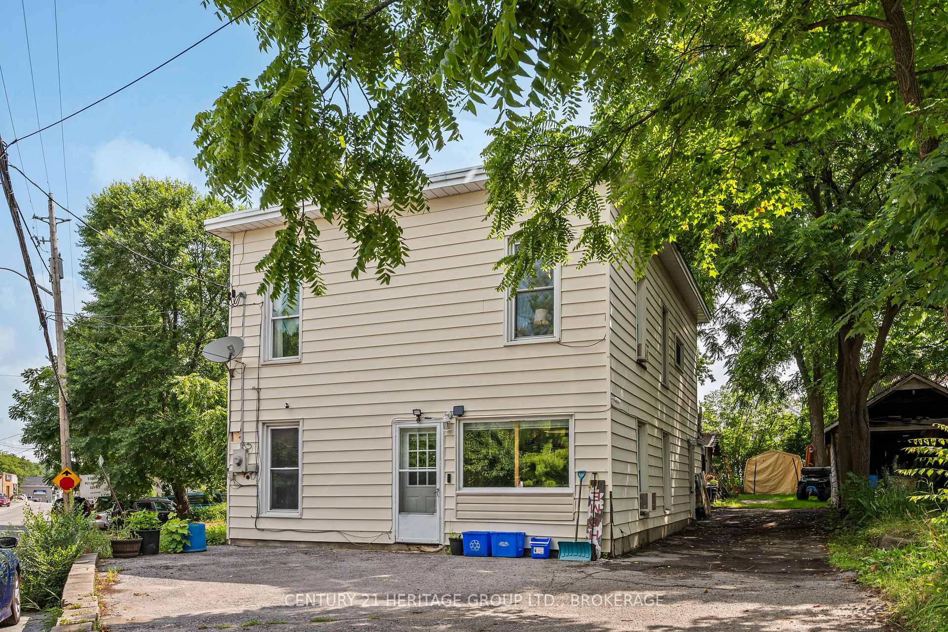 Photo of 4400 William Street
