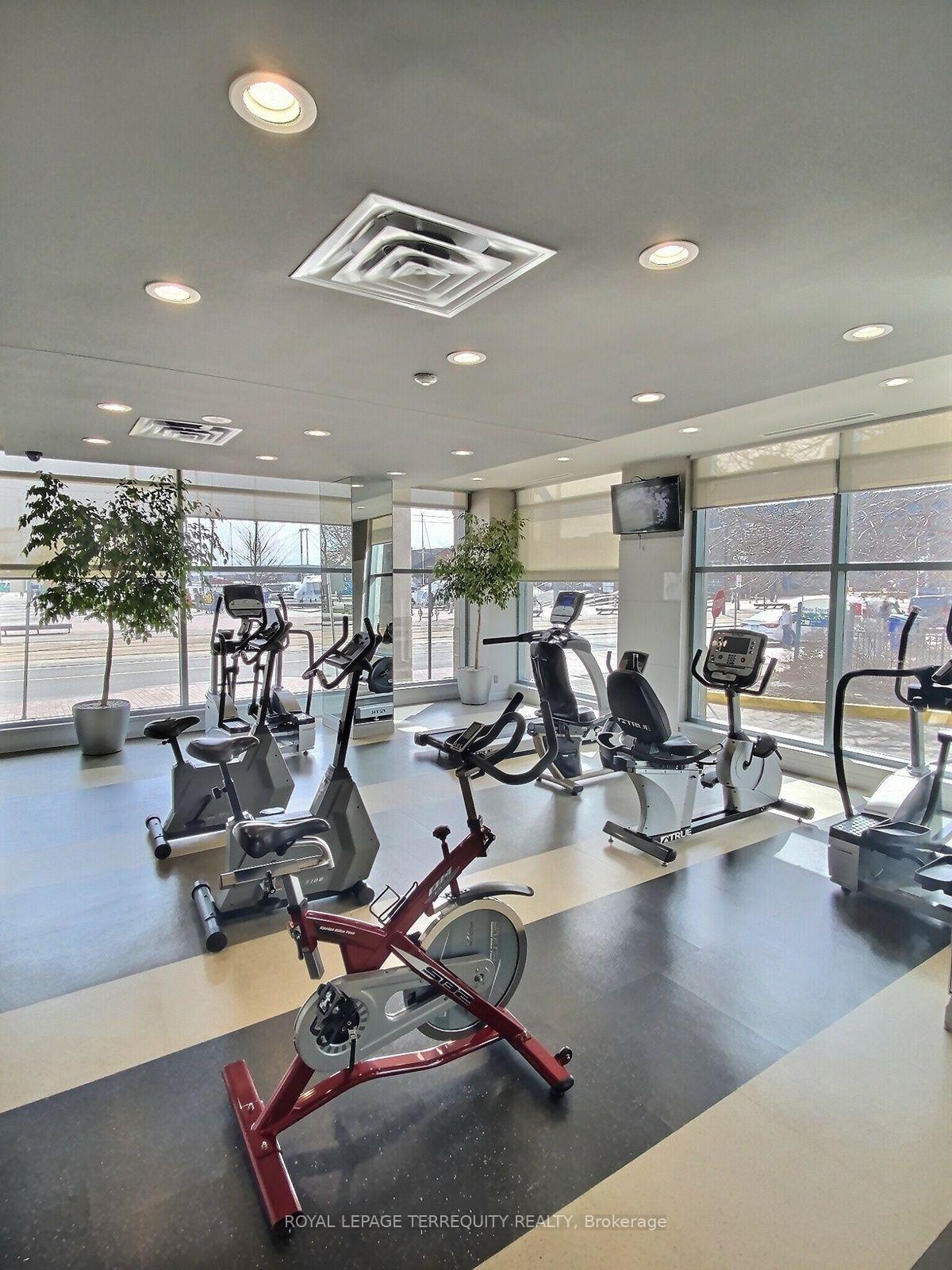 Photo 13 of Unit 1812, 230 Queens Quay W, Toronto, Waterfront Communities — HOMEH