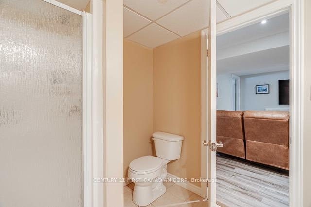 Photo 14 of Unit LOWER, 216 Irving Place, London, East D — HOMEH