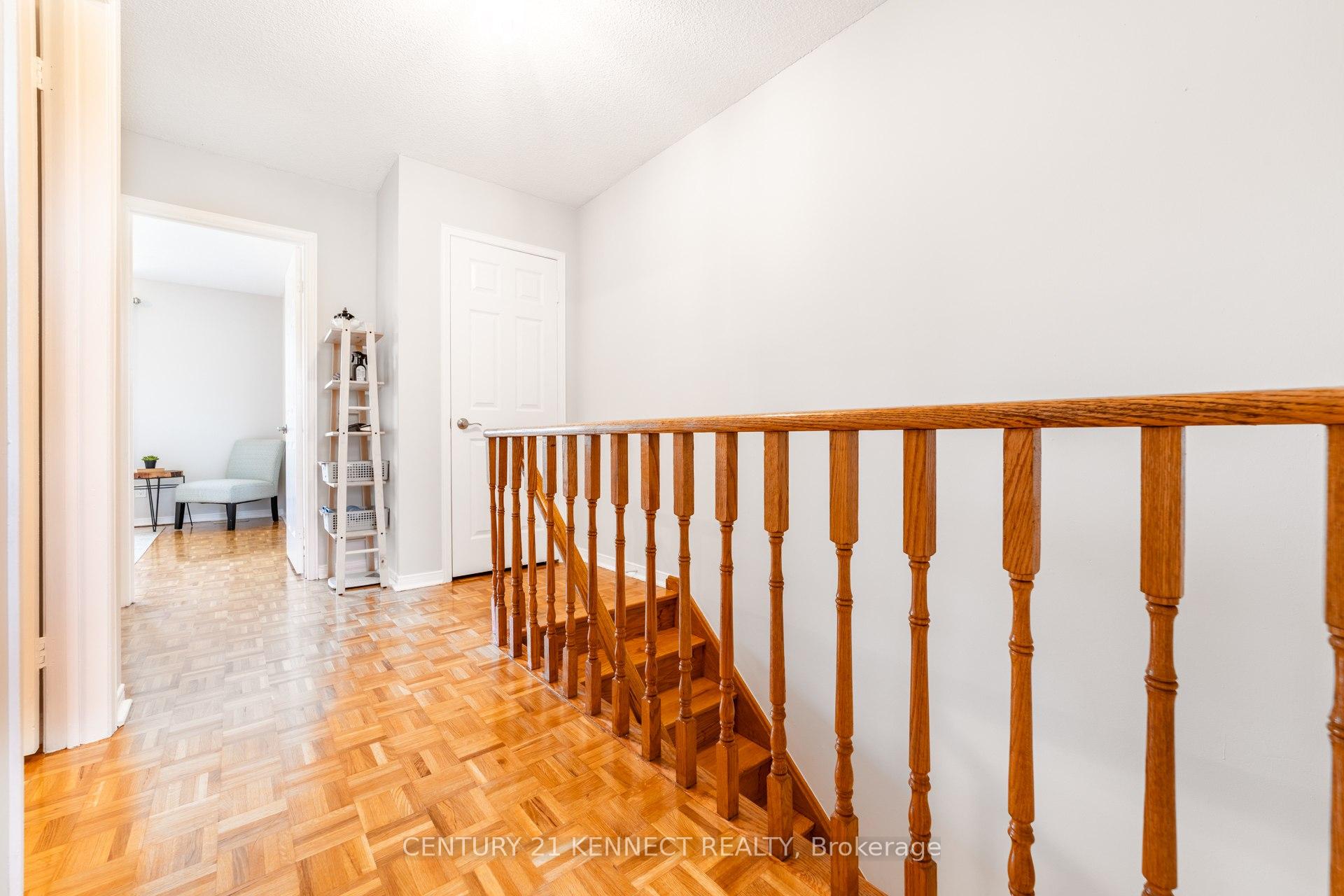 Photo 17 of 470 Brownridge Drive, Vaughan, Brownridge — HOMEH