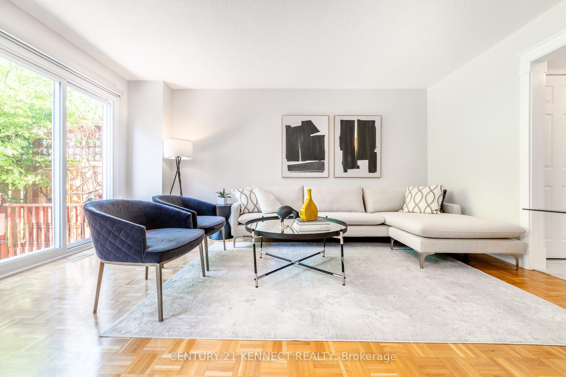 Photo 19 of 470 Brownridge Drive, Vaughan, Brownridge — HOMEH