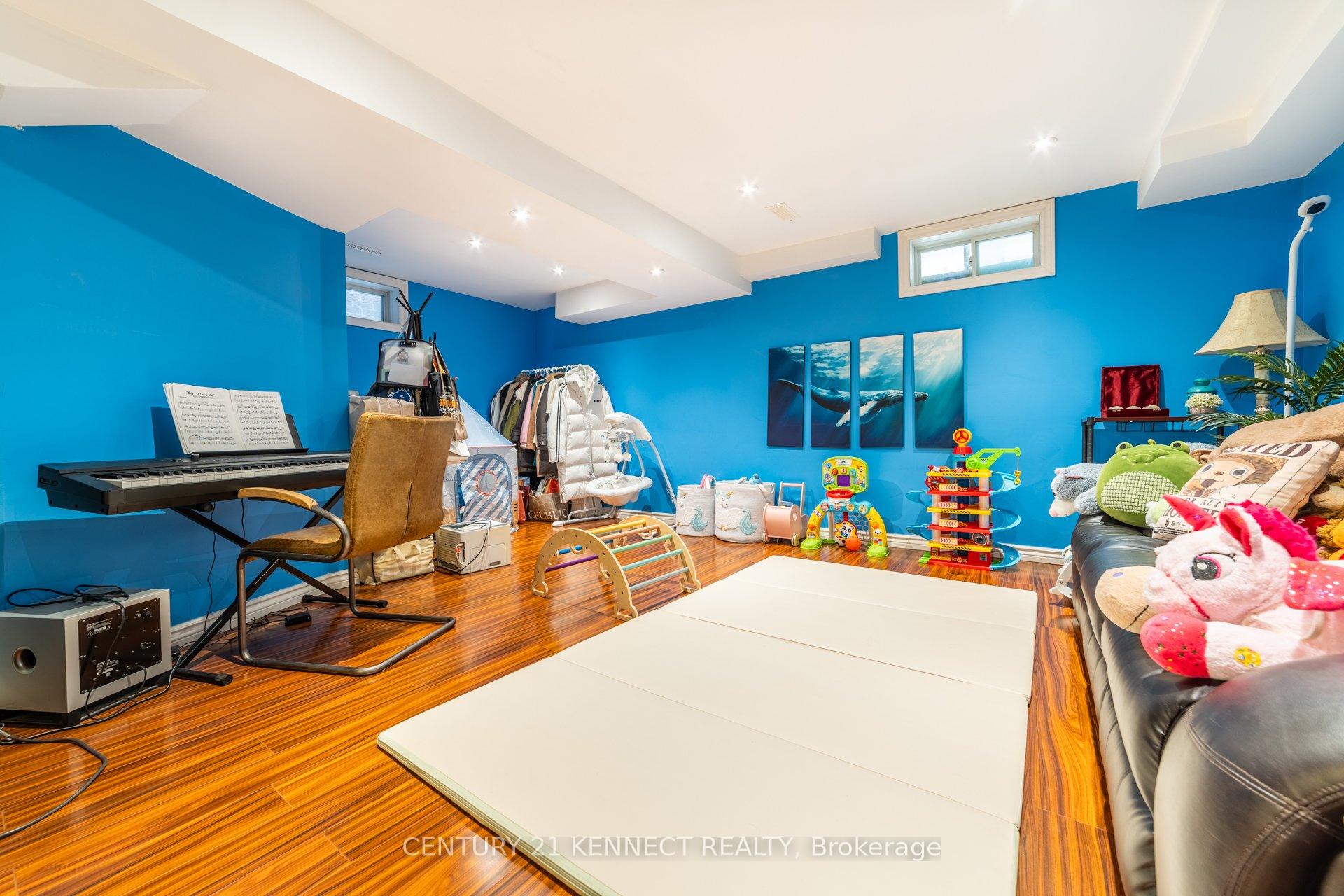 Photo 29 of 470 Brownridge Drive, Vaughan, Brownridge — HOMEH