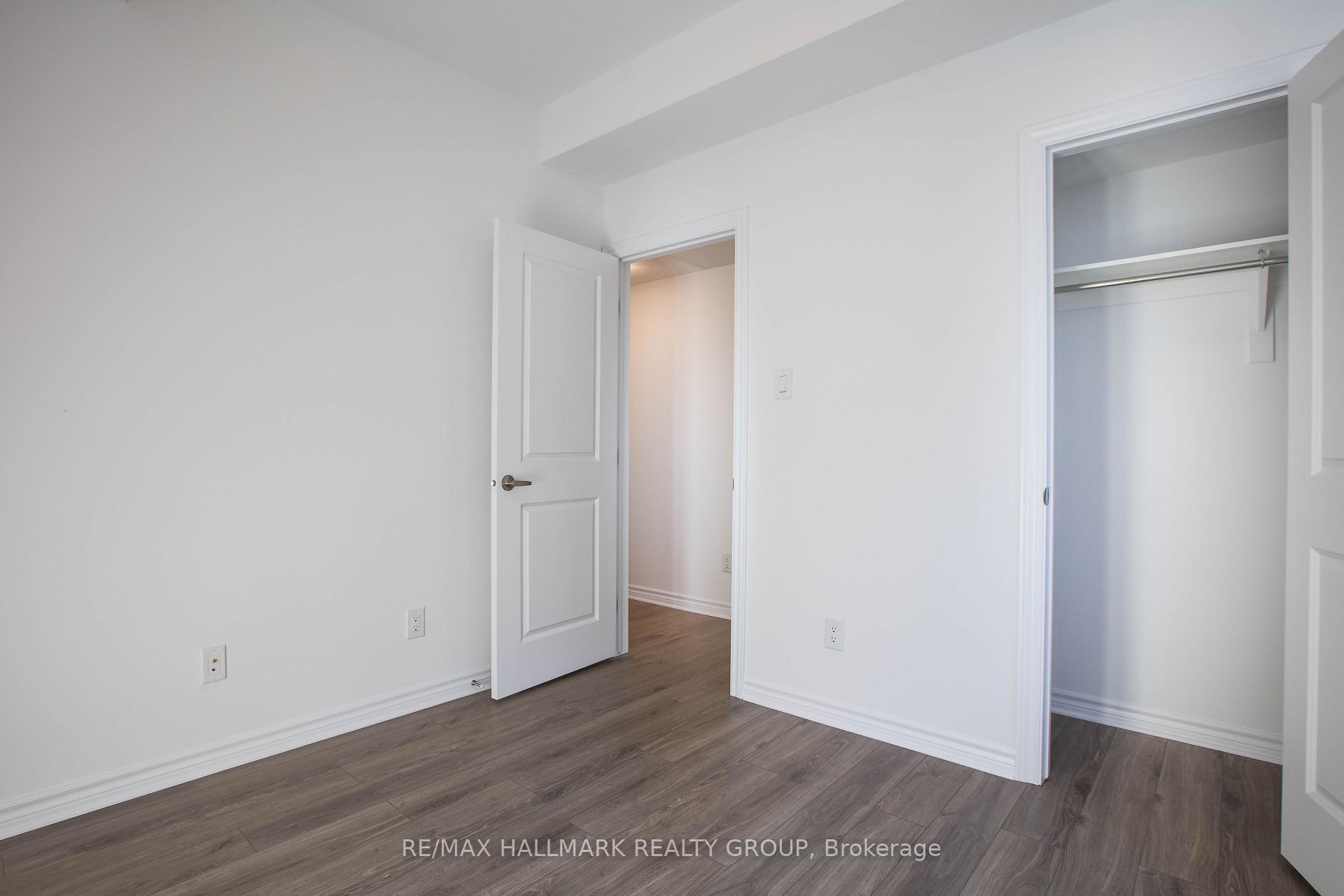Photo 11 of Unit K, 50 Jaguar Private, Ottawa, Kanata - Emerald Meadows/Trailwest — HOMEH