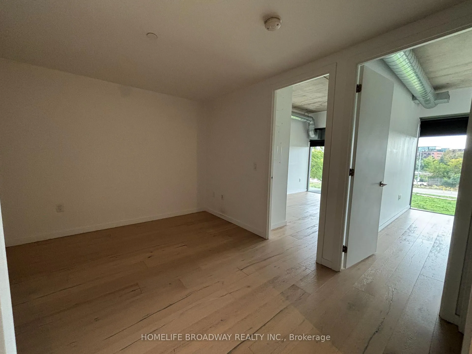 Photo 10 of Unit Th103, 170 Bayview Avenue, Toronto, Waterfront Communities — HOMEH
