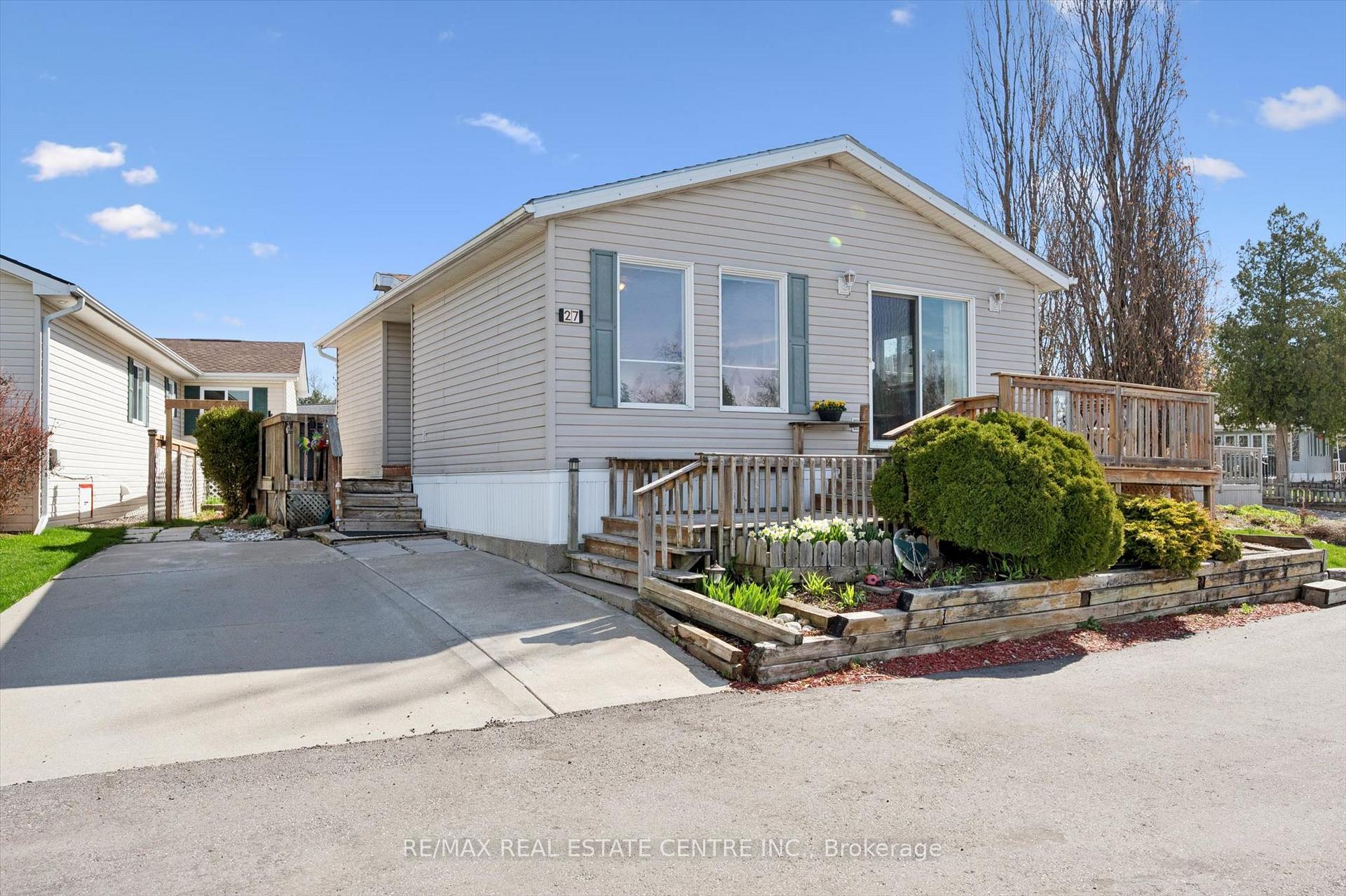Photo 2 of 27 Trillium Beach Pvt Drive, Puslinch, Rural Puslinch East — HOMEH