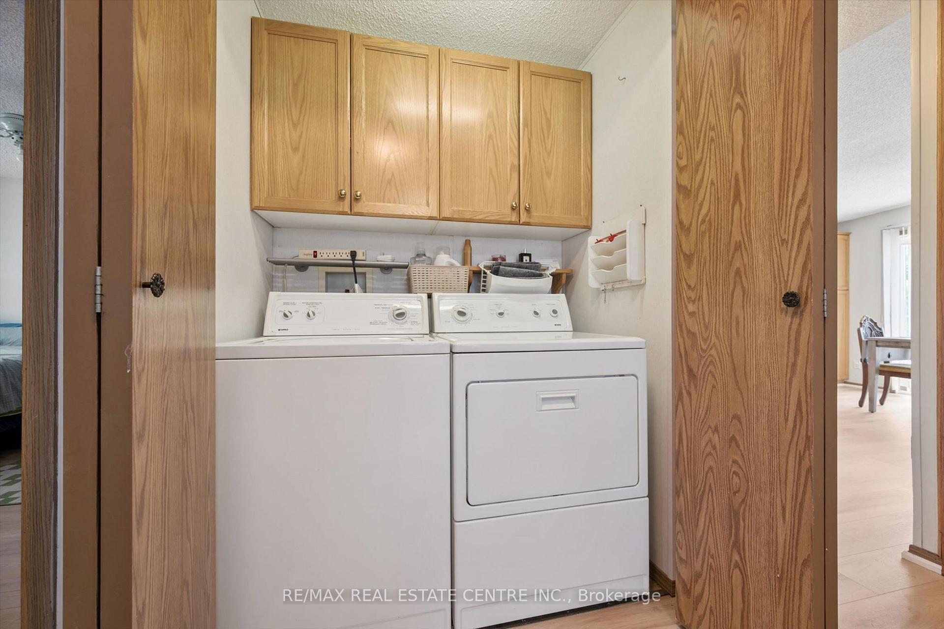 Photo 8 of 27 Trillium Beach Pvt Drive, Puslinch, Rural Puslinch East — HOMEH