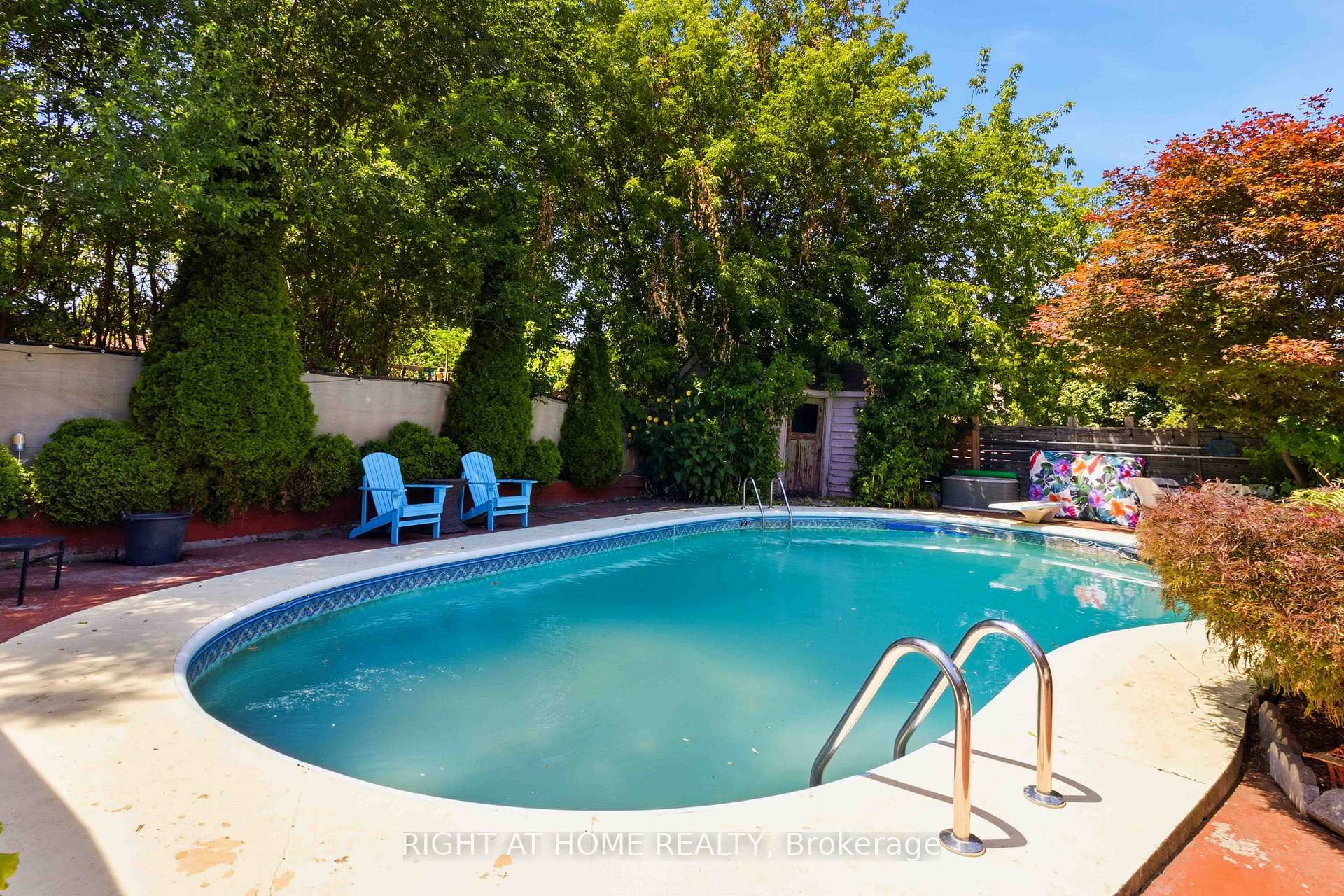 Photo 13 of 68 Barford Road, Etobicoke, Rexdale-Kipling — HOMEH