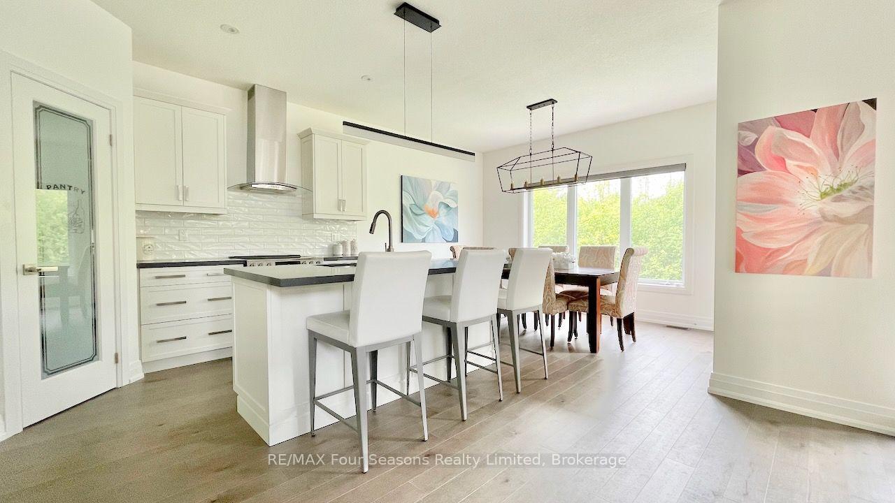 Photo 8 of 62 Foley Crescent, Collingwood — HOMEH