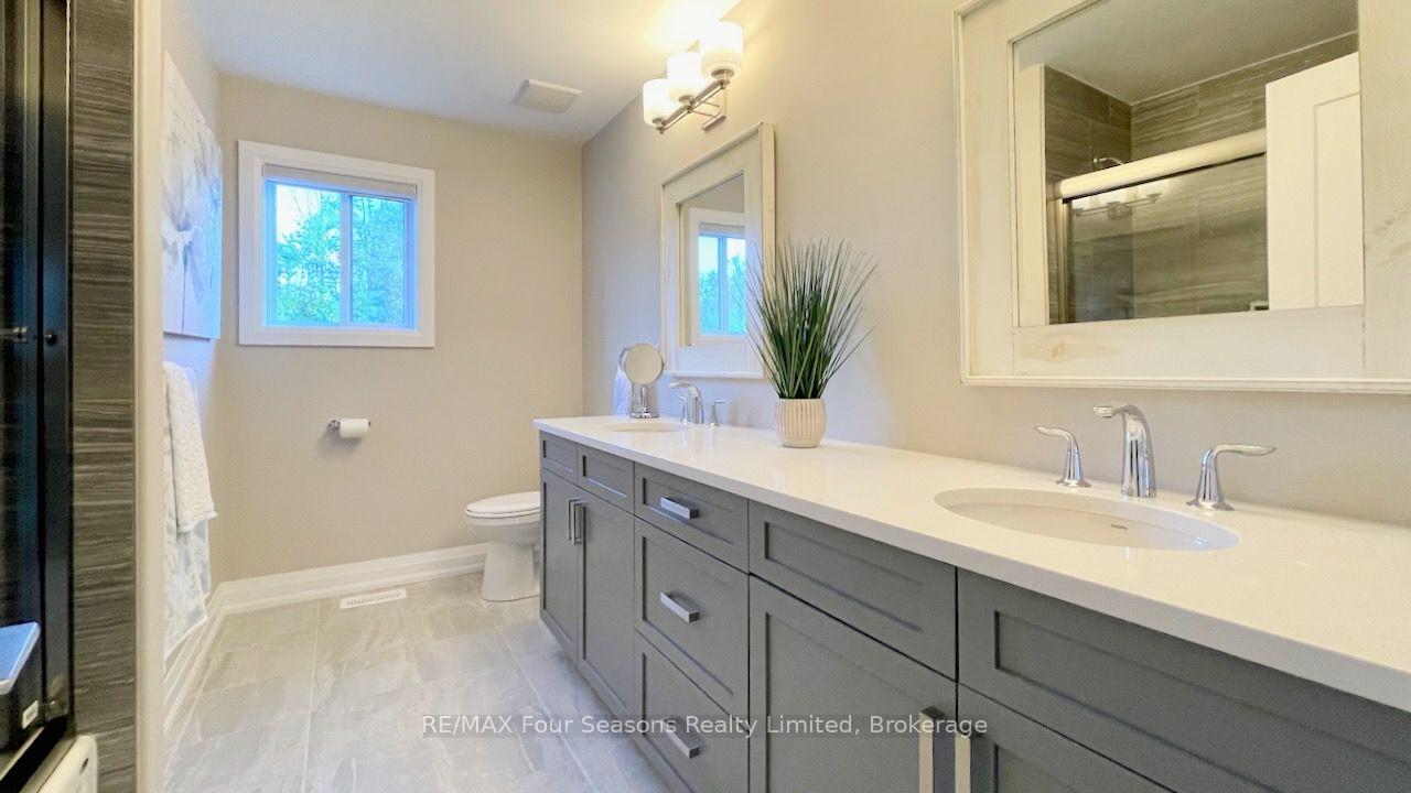 Photo 26 of 62 Foley Crescent, Collingwood — HOMEH