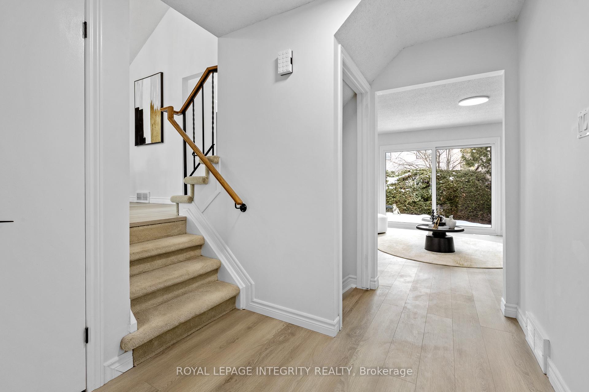 Photo 6 of 6368 Viseneau Drive, Ottawa, Chateauneuf — HOMEH