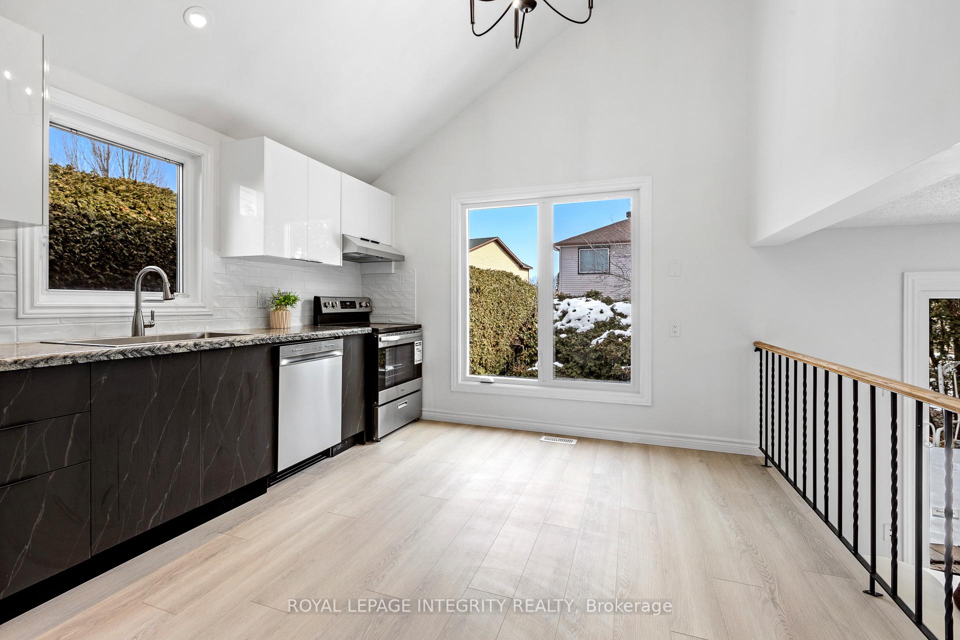 Photo 8 of 6368 Viseneau Drive, Ottawa, Chateauneuf — HOMEH