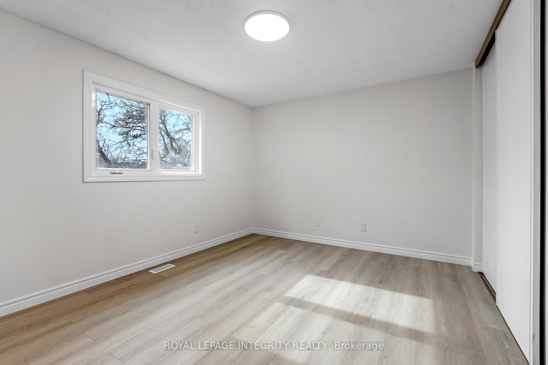 Photo 20 of 6368 Viseneau Drive, Ottawa, Chateauneuf — HOMEH