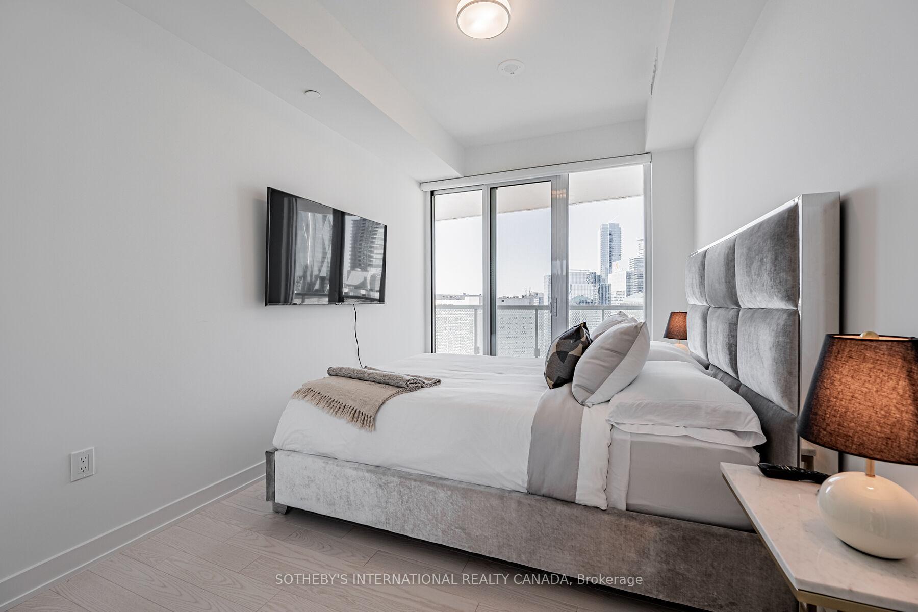 Photo 18 of Unit 3403, 15 Queens Quay E, Toronto, Waterfront Communities — HOMEH
