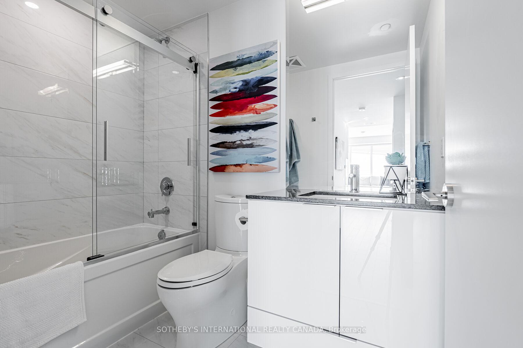 Photo 19 of Unit 3403, 15 Queens Quay E, Toronto, Waterfront Communities — HOMEH