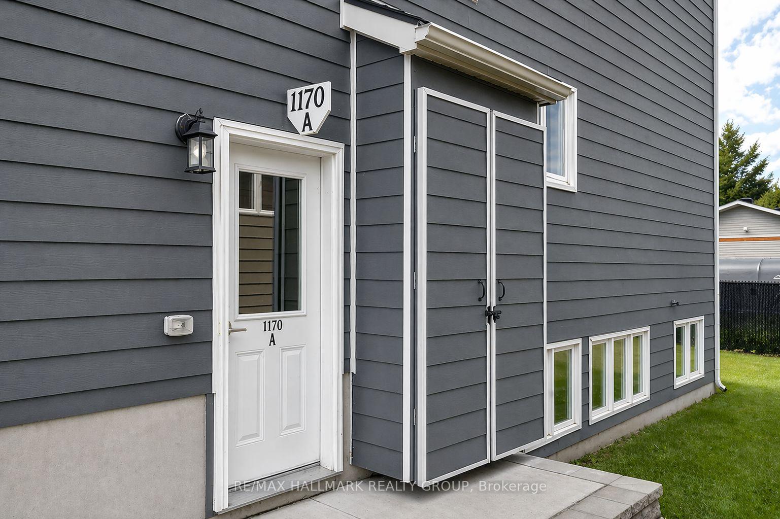 Photo of Unit A, 1170 South Russell Road