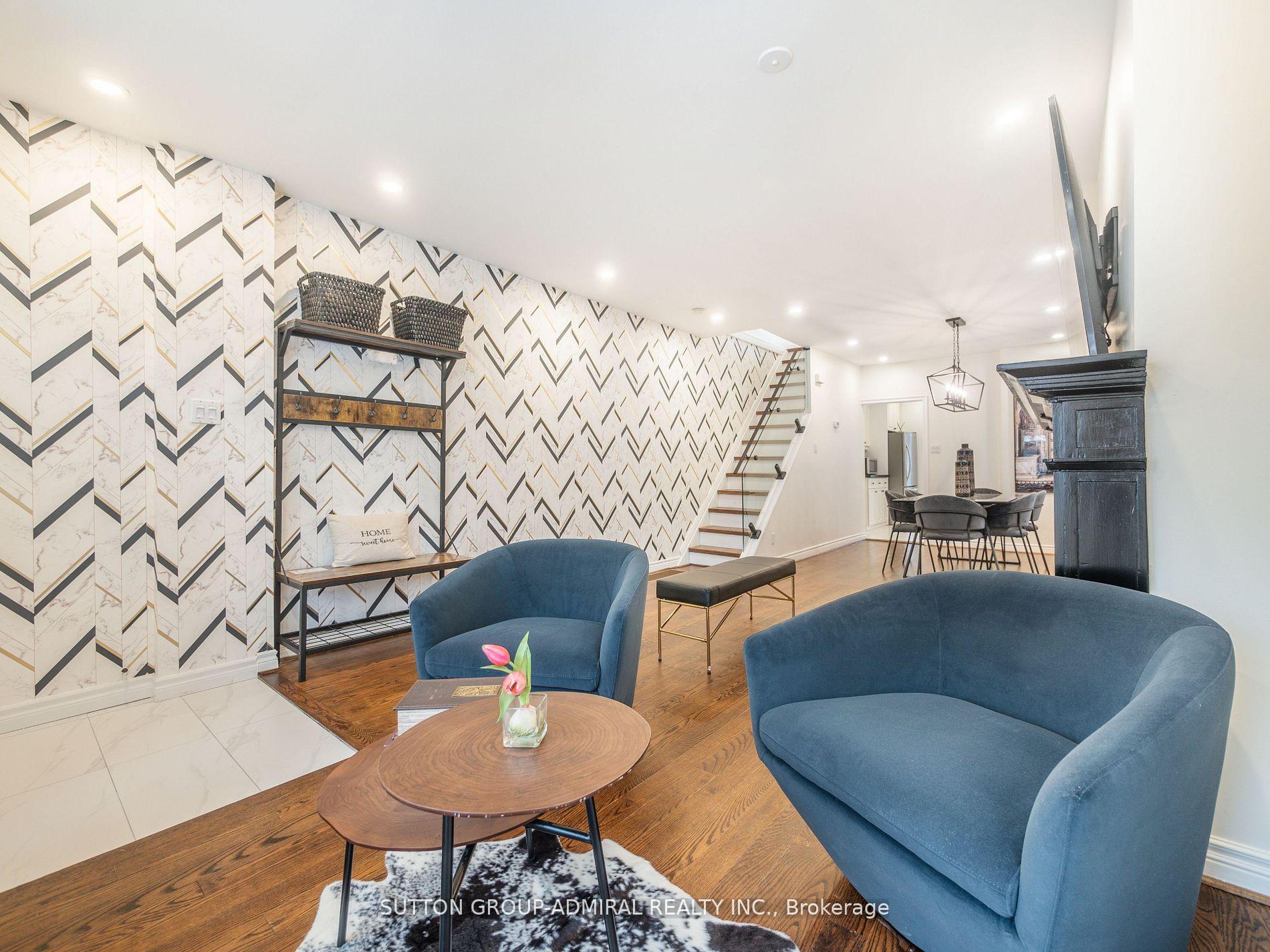 Photo 6 of 389 Davisville Avenue, Toronto, Mount Pleasant East — HOMEH