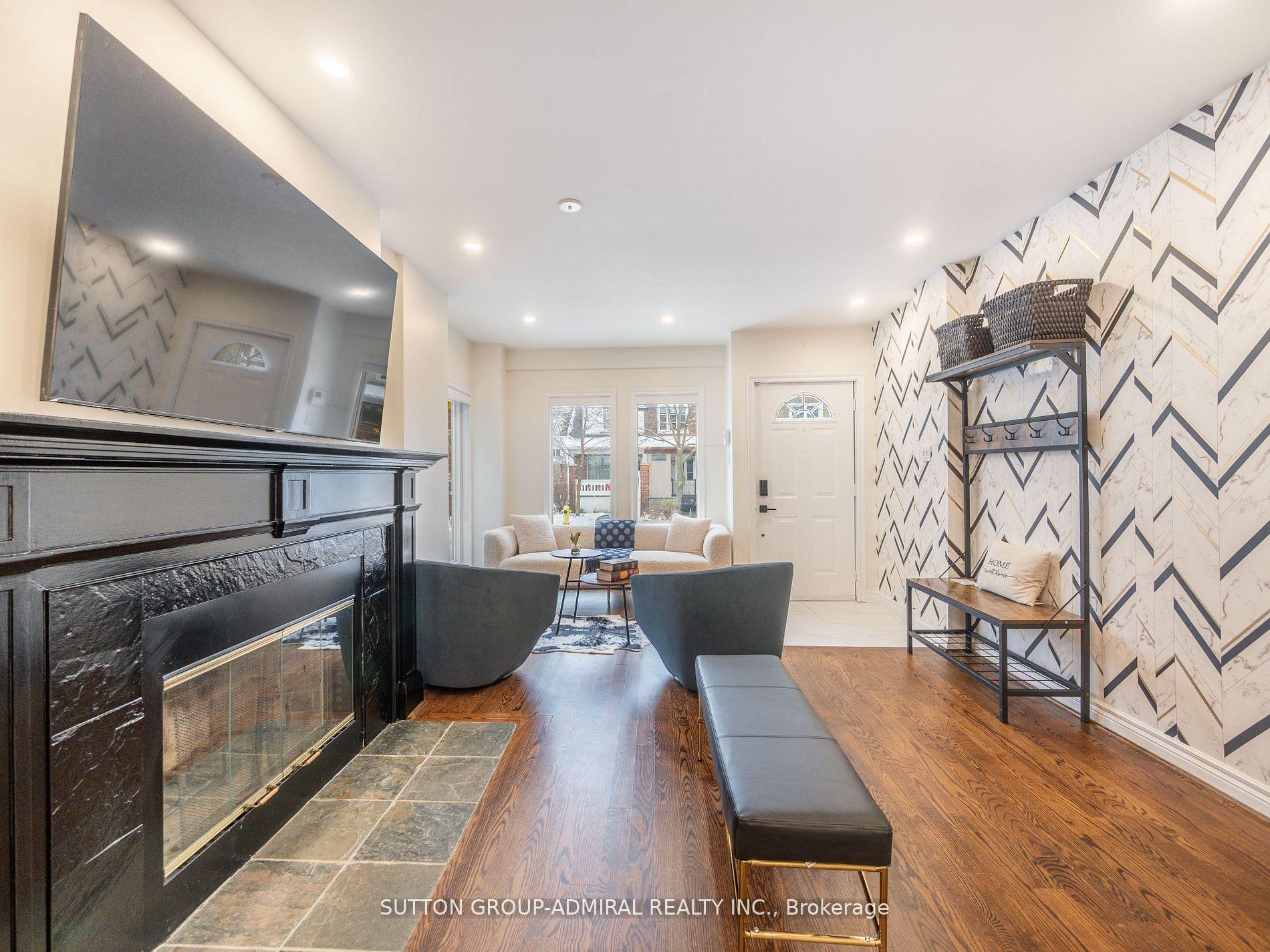 Photo 10 of 389 Davisville Avenue, Toronto, Mount Pleasant East — HOMEH