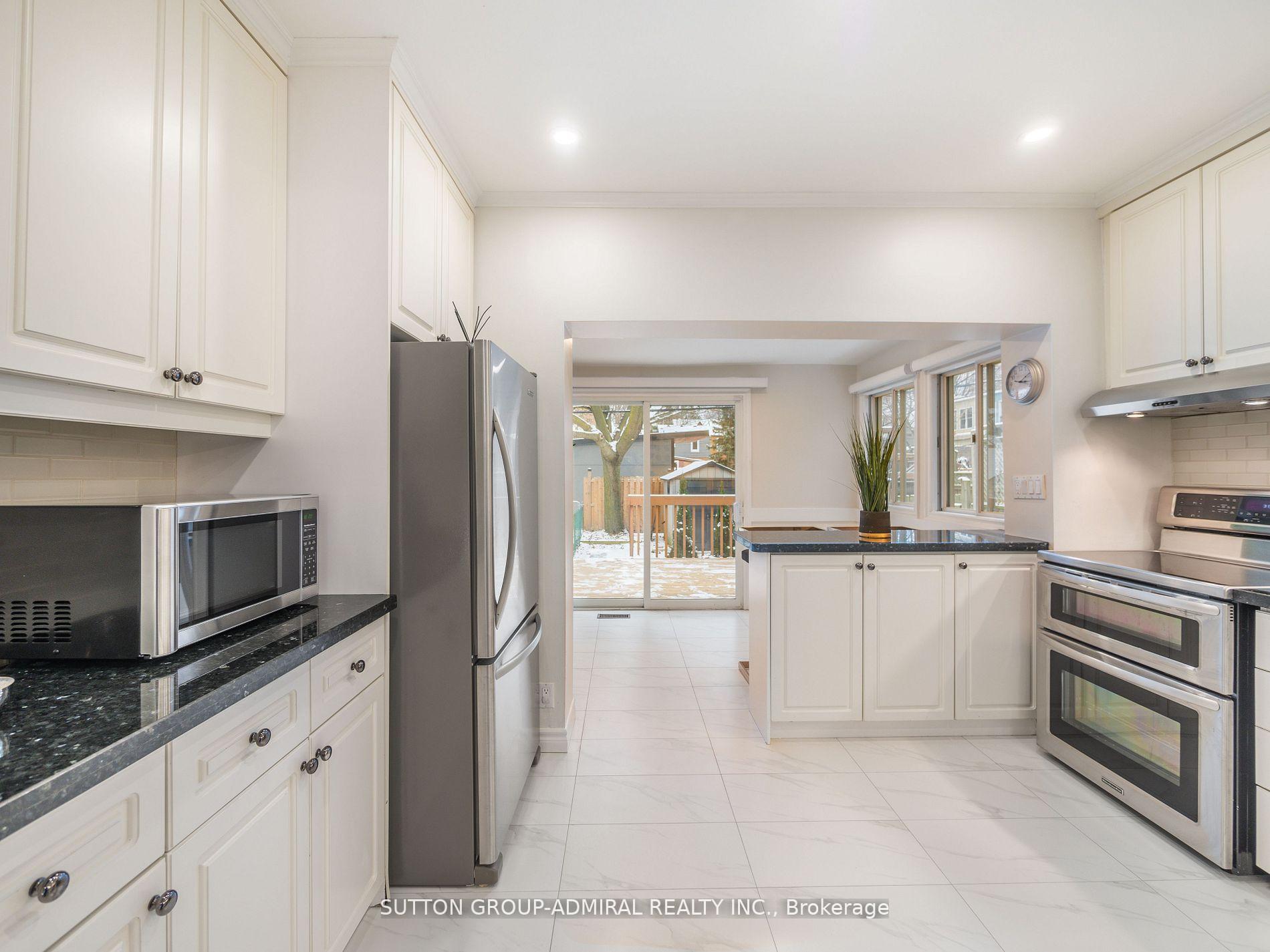 Photo 21 of 389 Davisville Avenue, Toronto, Mount Pleasant East — HOMEH