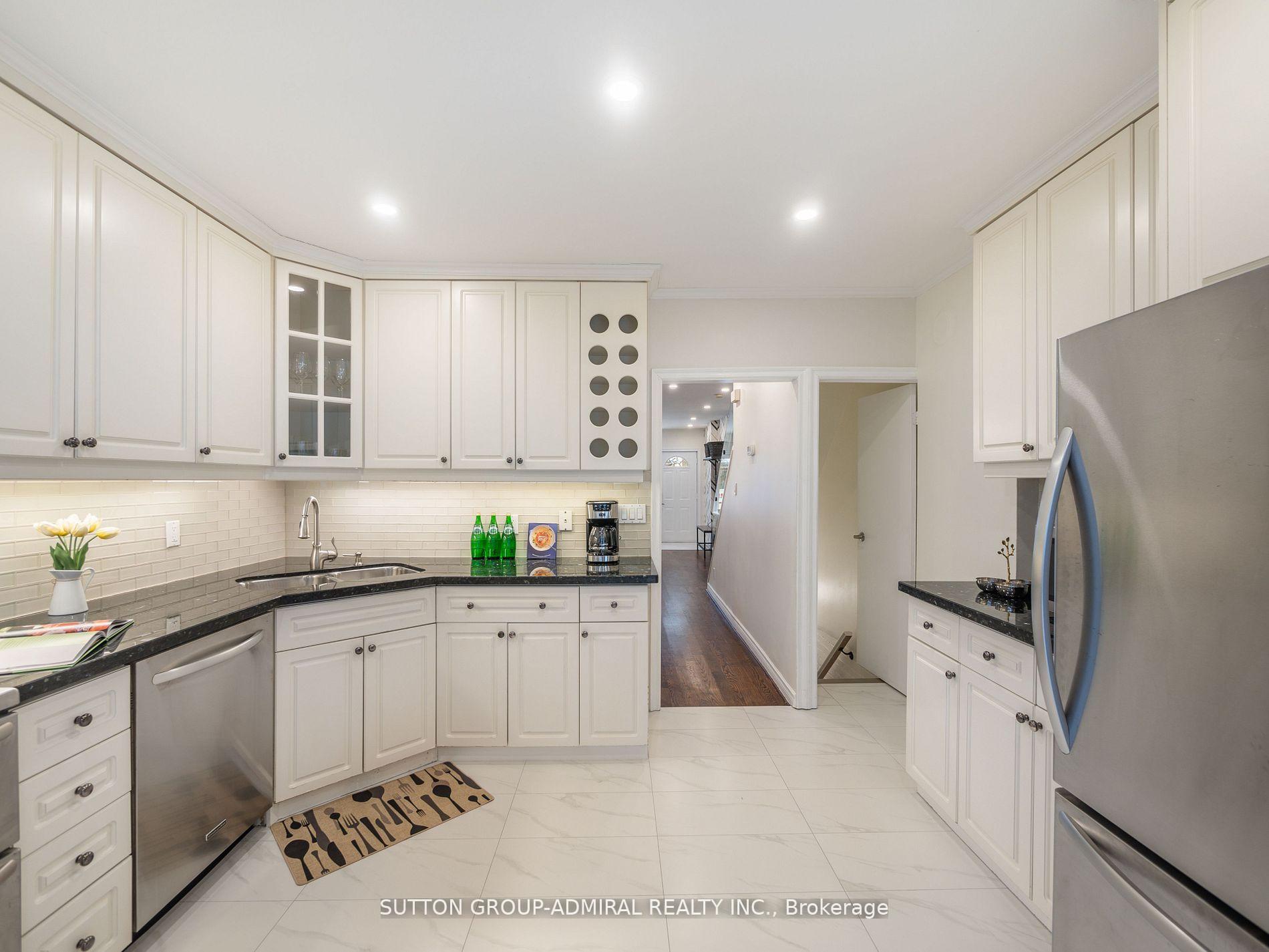 Photo 22 of 389 Davisville Avenue, Toronto, Mount Pleasant East — HOMEH
