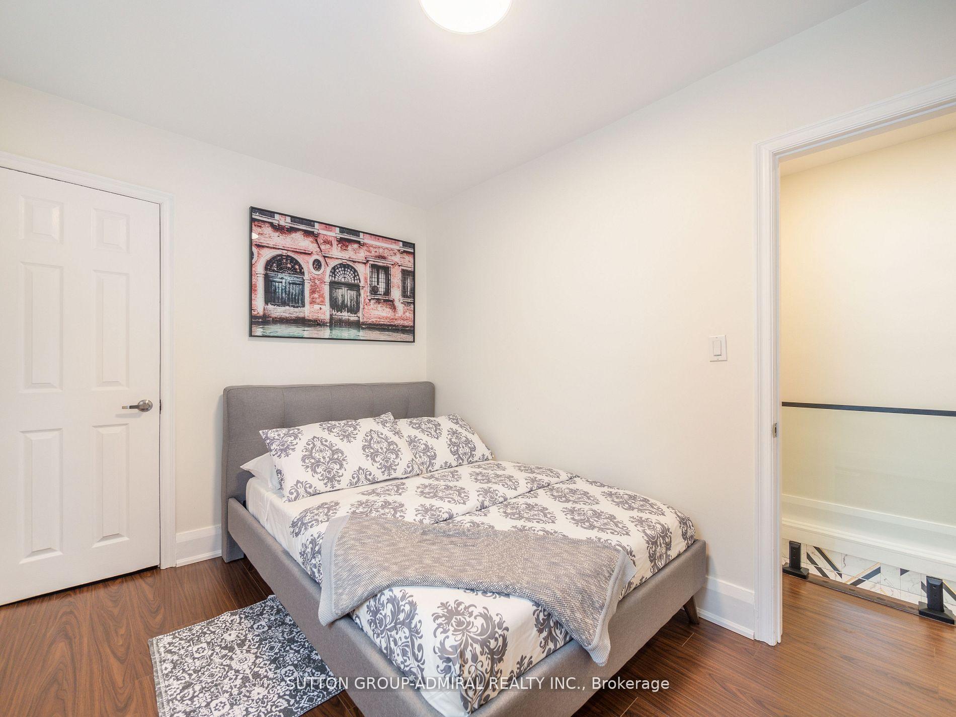 Photo 32 of 389 Davisville Avenue, Toronto, Mount Pleasant East — HOMEH