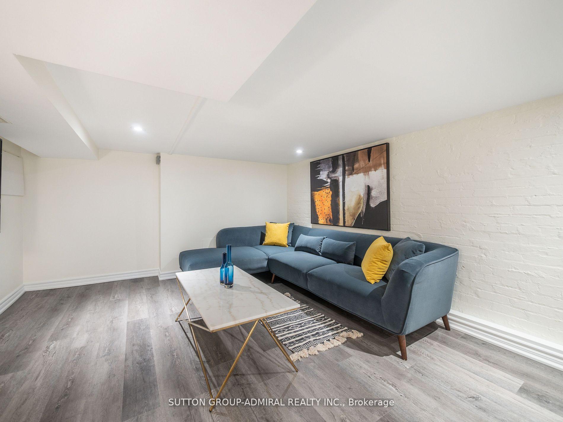 Photo 37 of 389 Davisville Avenue, Toronto, Mount Pleasant East — HOMEH