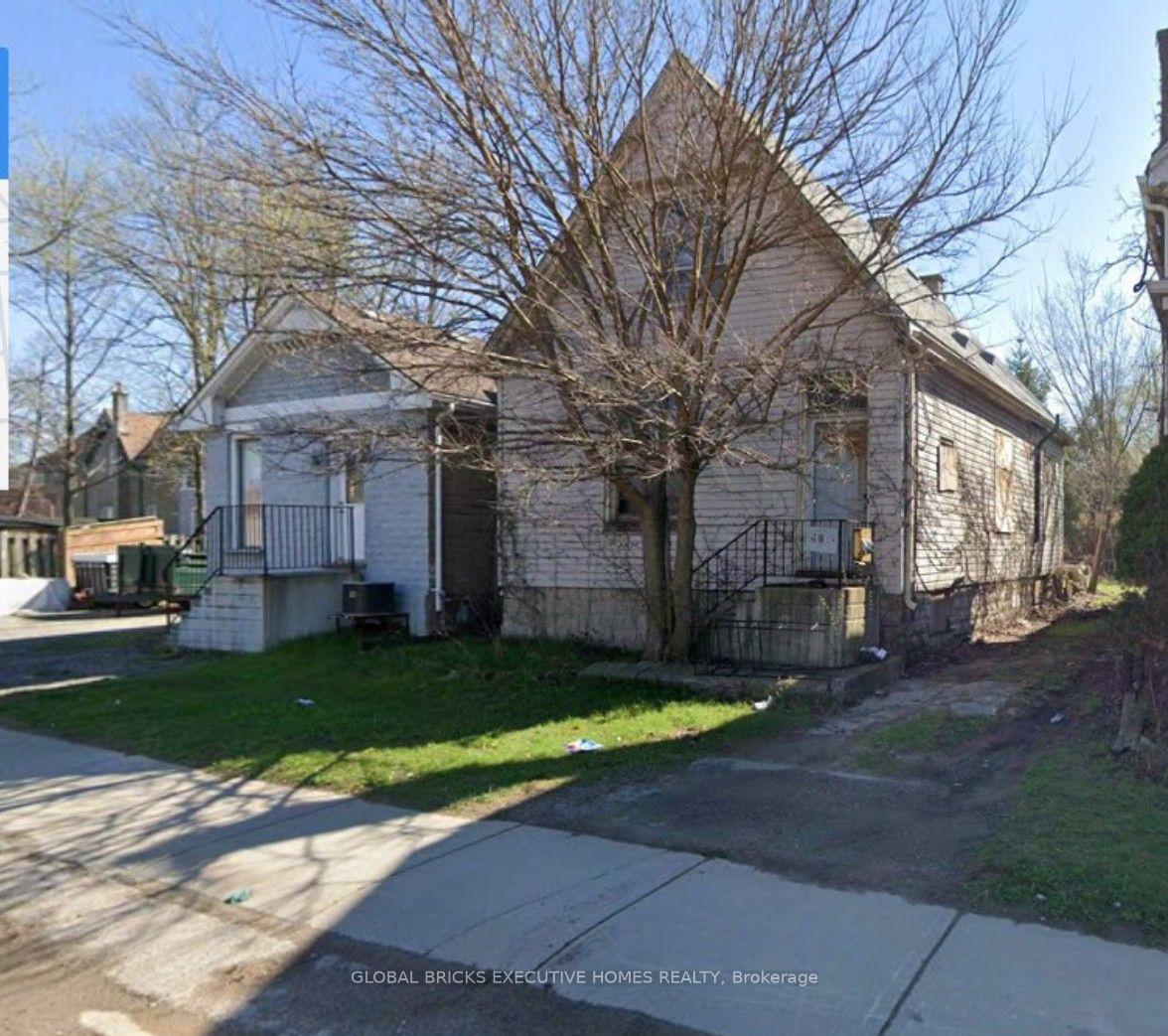 Photo of 188 Wharncliffe Road S