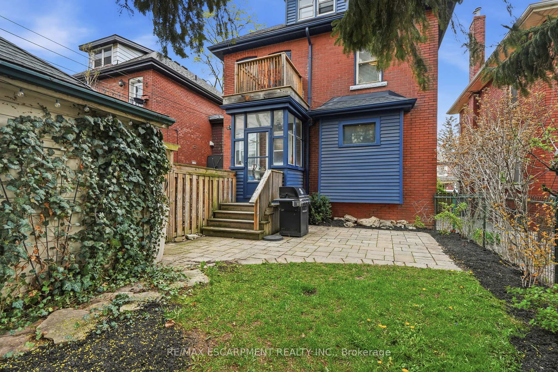Photo 39 of 37 Connaught Avenue S, Hamilton, Stipley — HOMEH