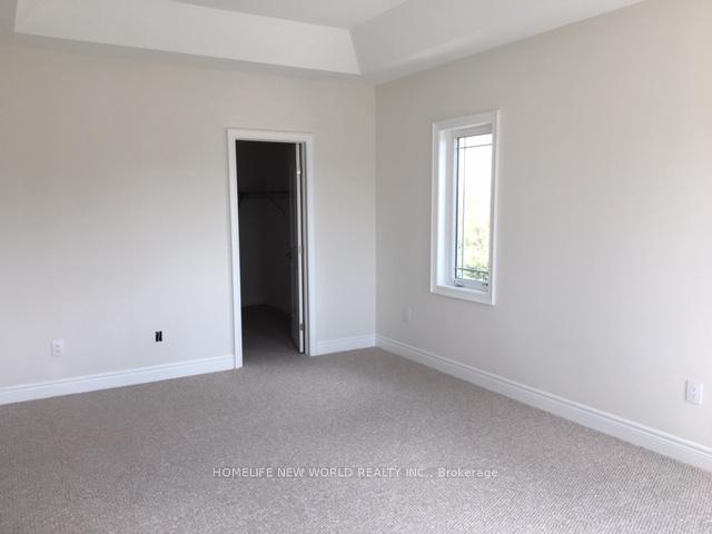 Photo 10 of 5 Greywacke Street, Richmond Hill, Oak Ridges — HOMEH