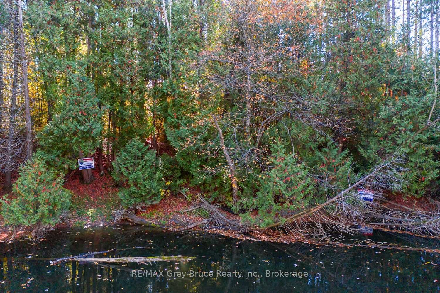 Photo 15 of 34 Riverside Place, South Bruce Peninsula — HOMEH
