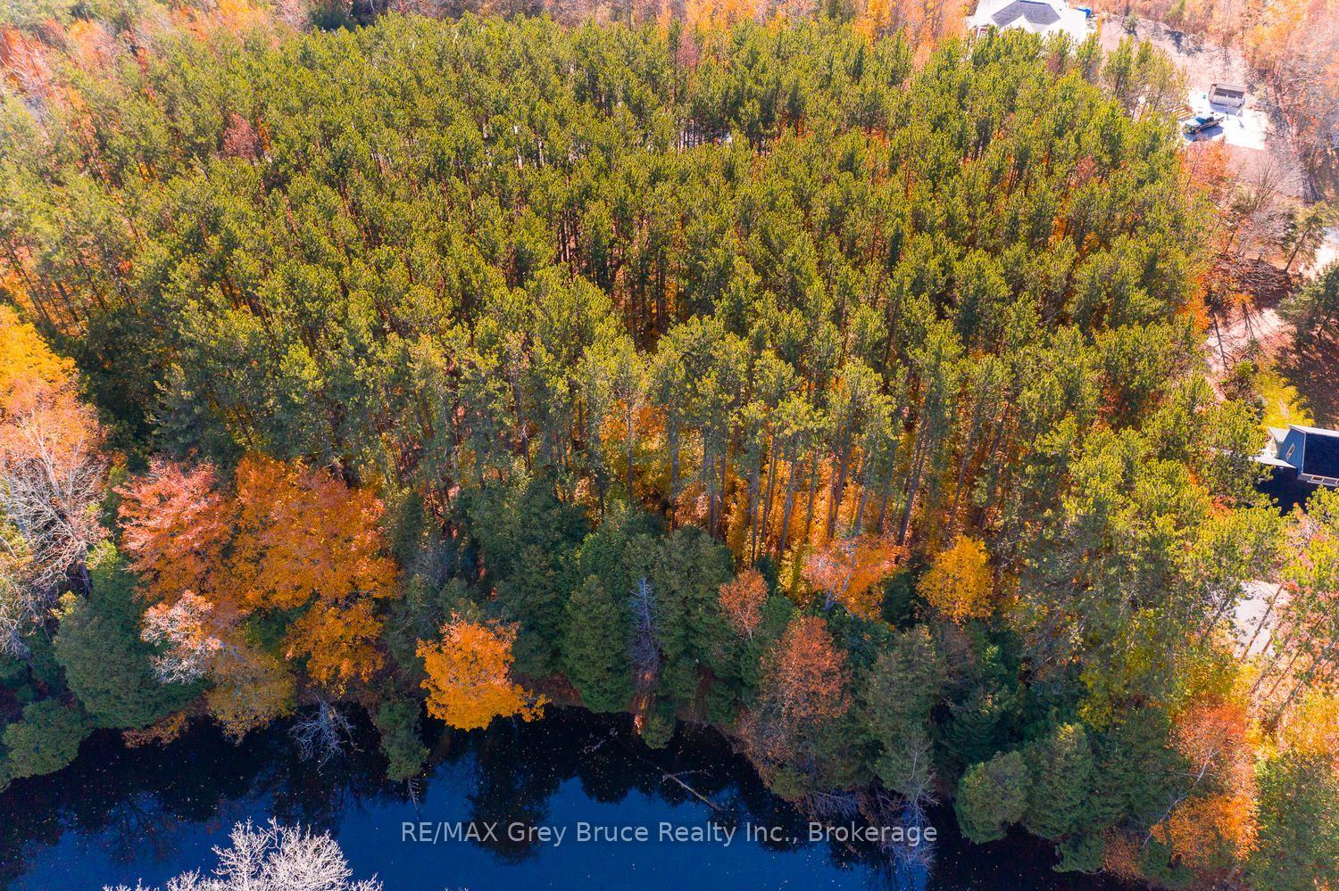 Photo 16 of 34 Riverside Place, South Bruce Peninsula — HOMEH