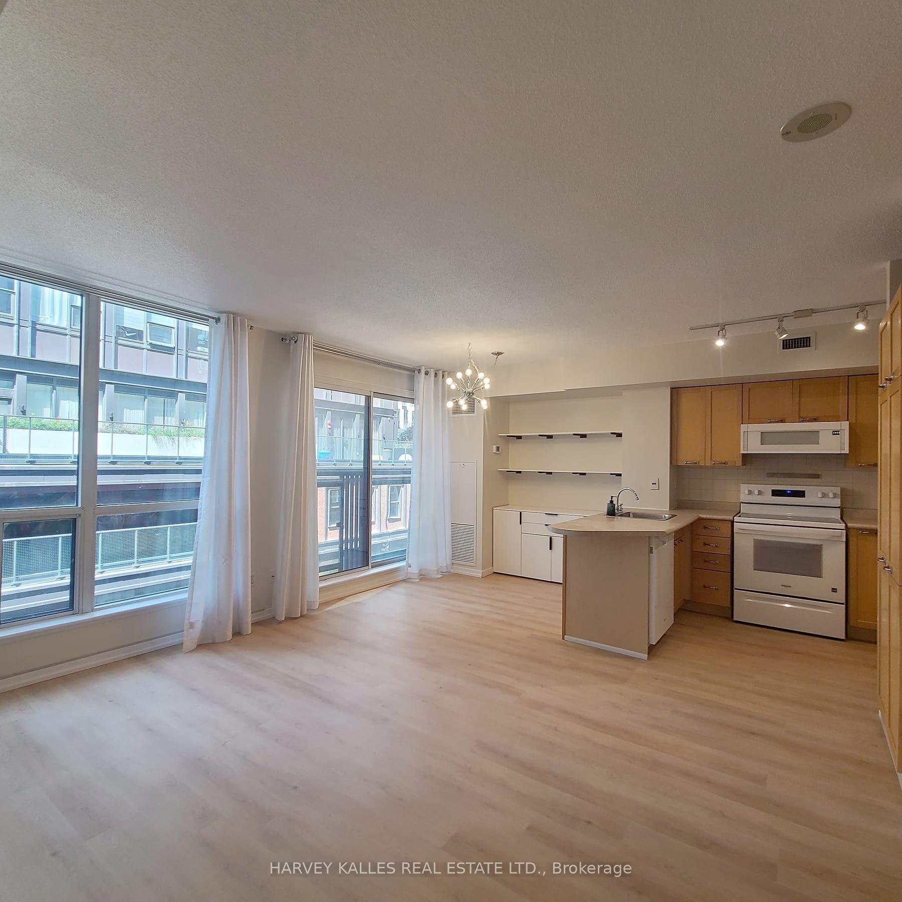 Front of Unit 504, 75 Dalhousie Street