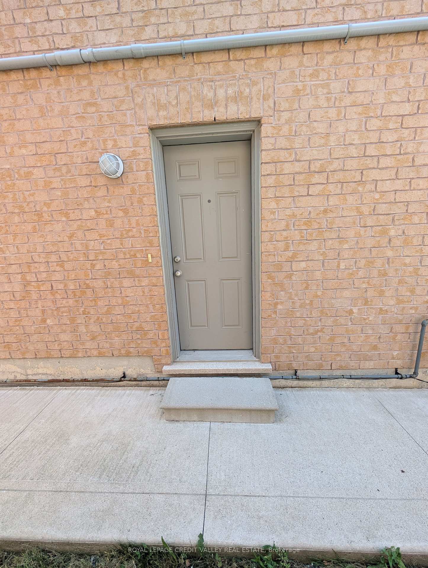 Photo 4 of Unit Basement, 25 Caliper Road, Brampton, Bram East — HOMEH