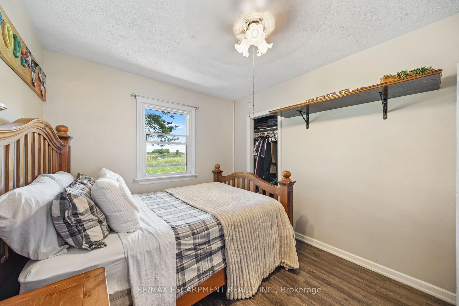 Photo 14 of 3 Bousfield Lane, Haldimand — HOMEH