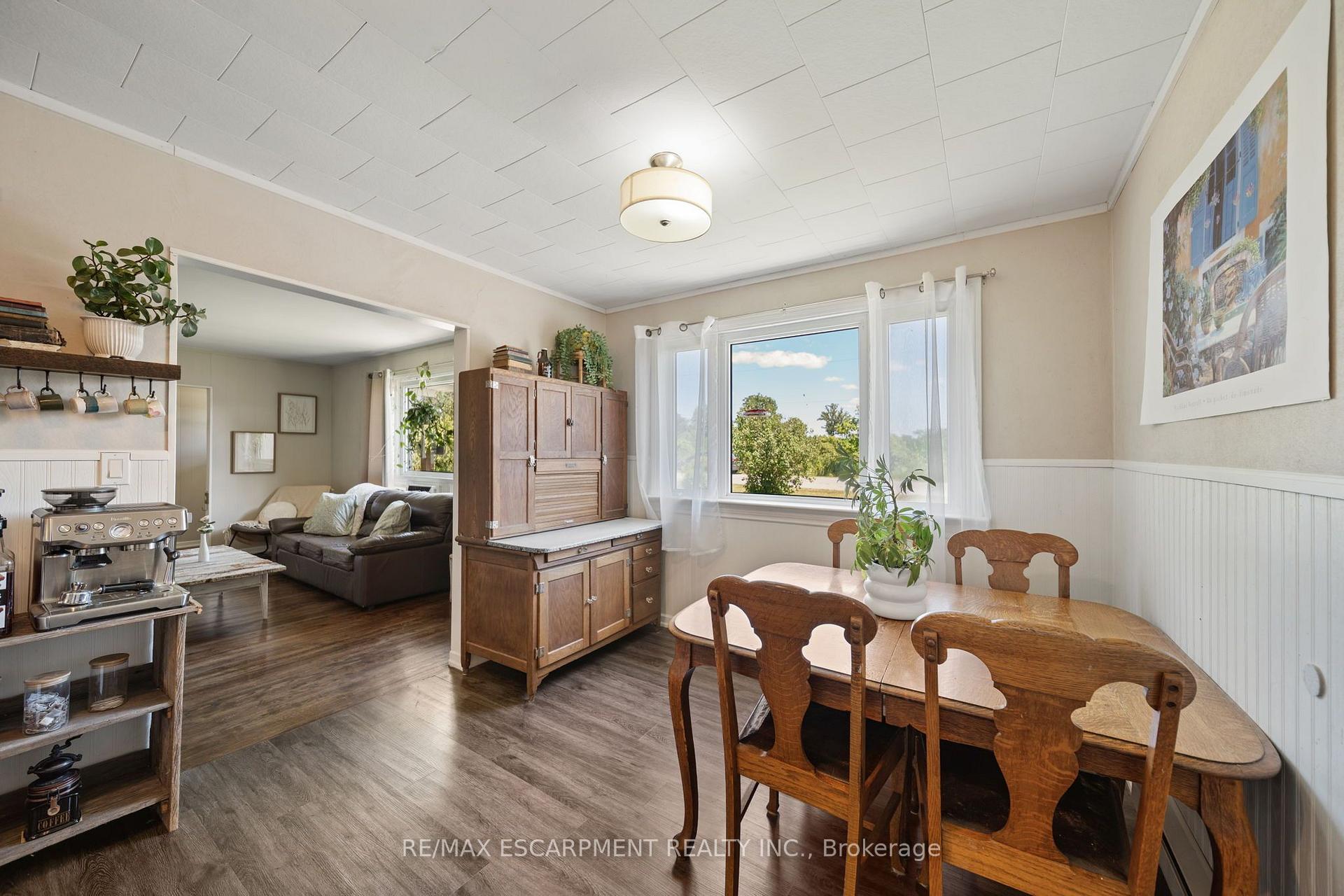 Photo 18 of 3 Bousfield Lane, Haldimand — HOMEH