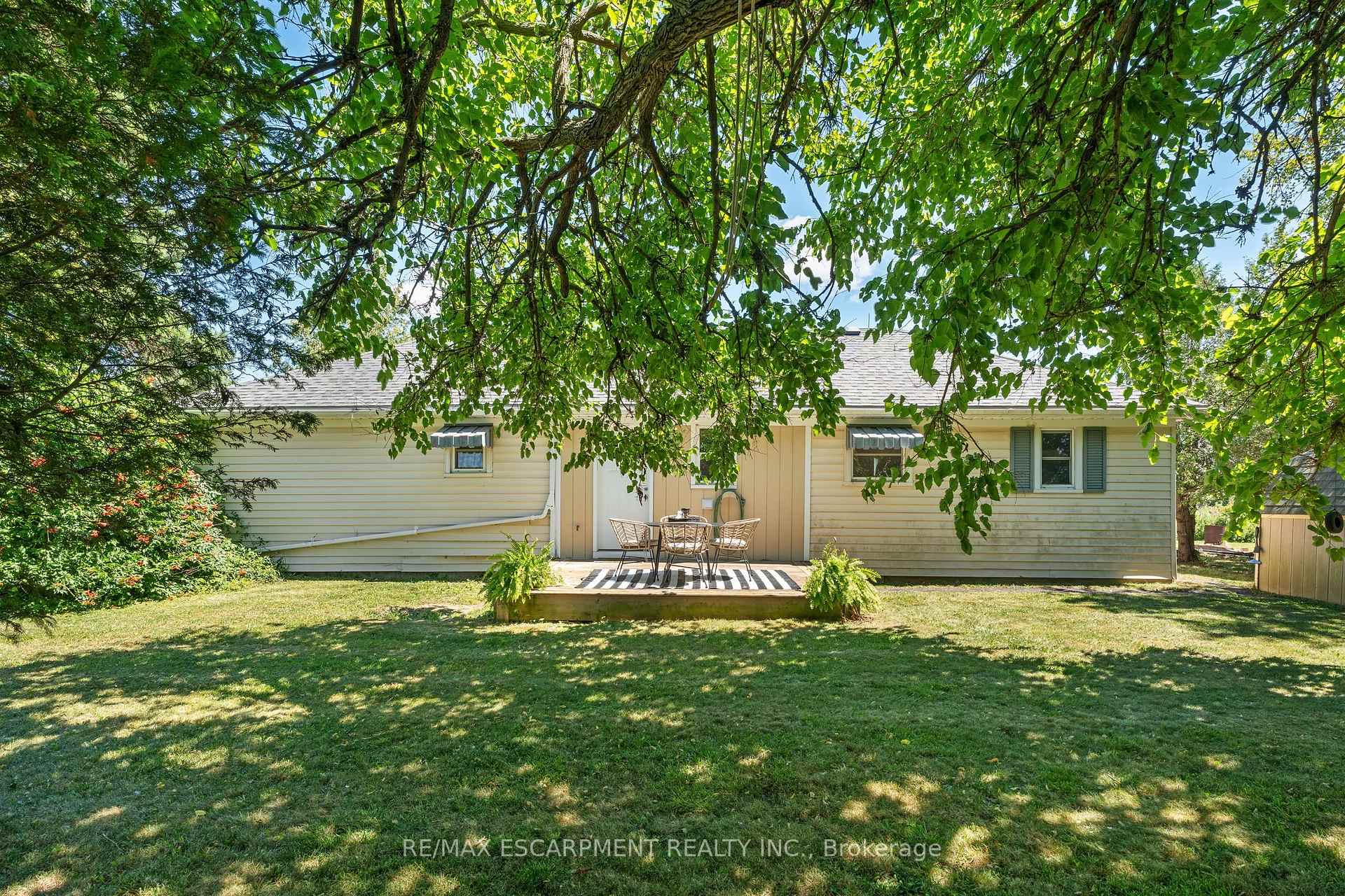 Photo 26 of 3 Bousfield Lane, Haldimand — HOMEH