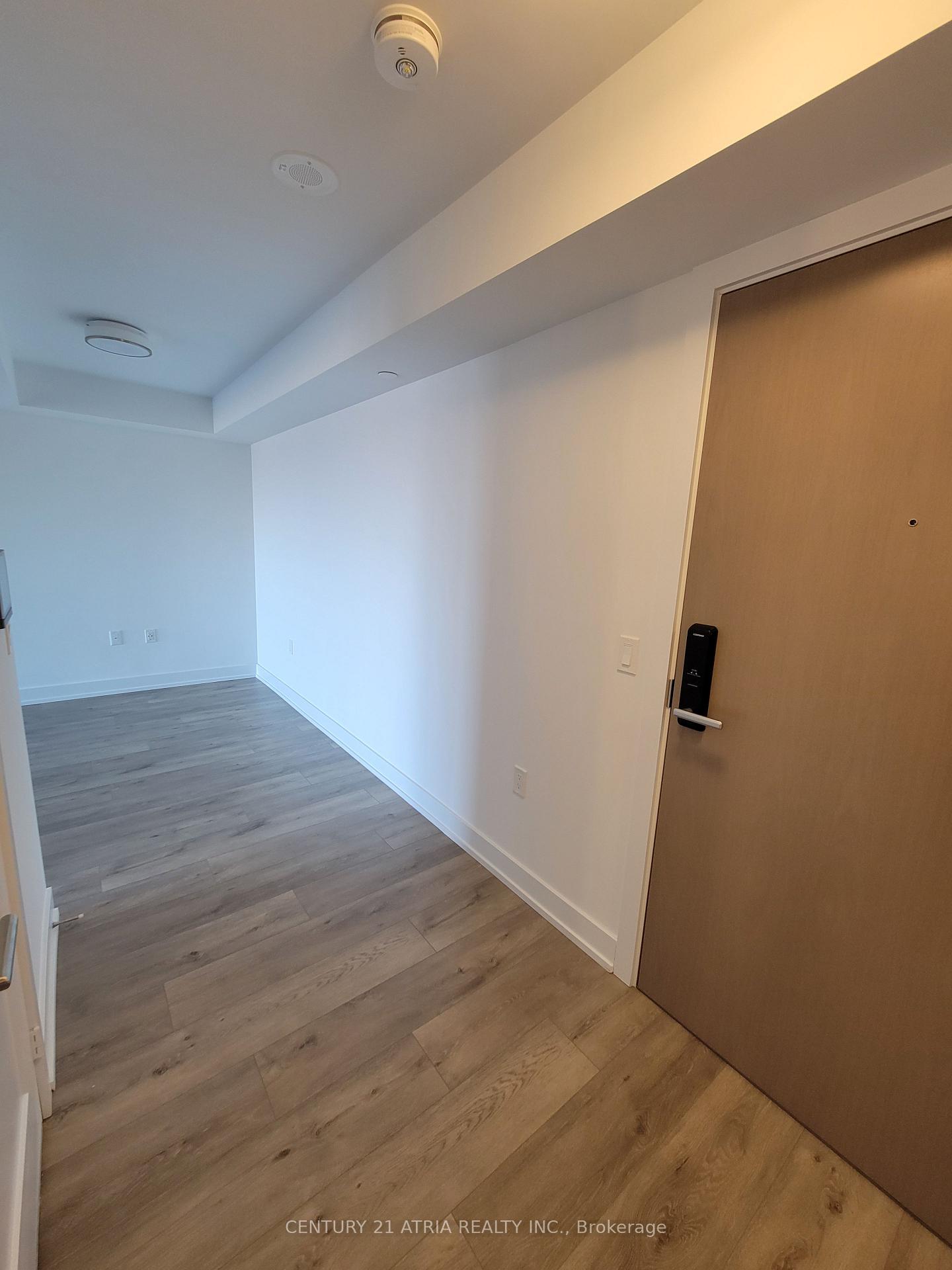 Photo 4 of Unit 2224, 585 Bloor Street E, Toronto, North St. James Town — HOMEH