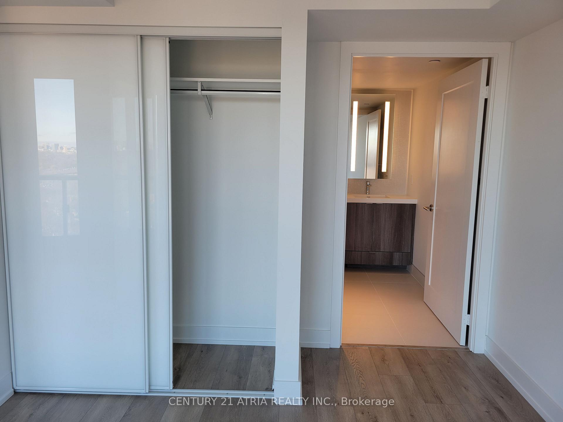 Photo 14 of Unit 2224, 585 Bloor Street E, Toronto, North St. James Town — HOMEH