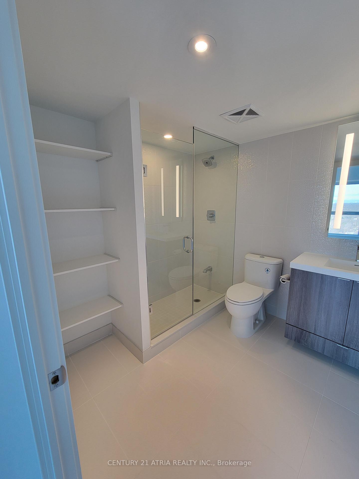 Photo 15 of Unit 2224, 585 Bloor Street E, Toronto, North St. James Town — HOMEH