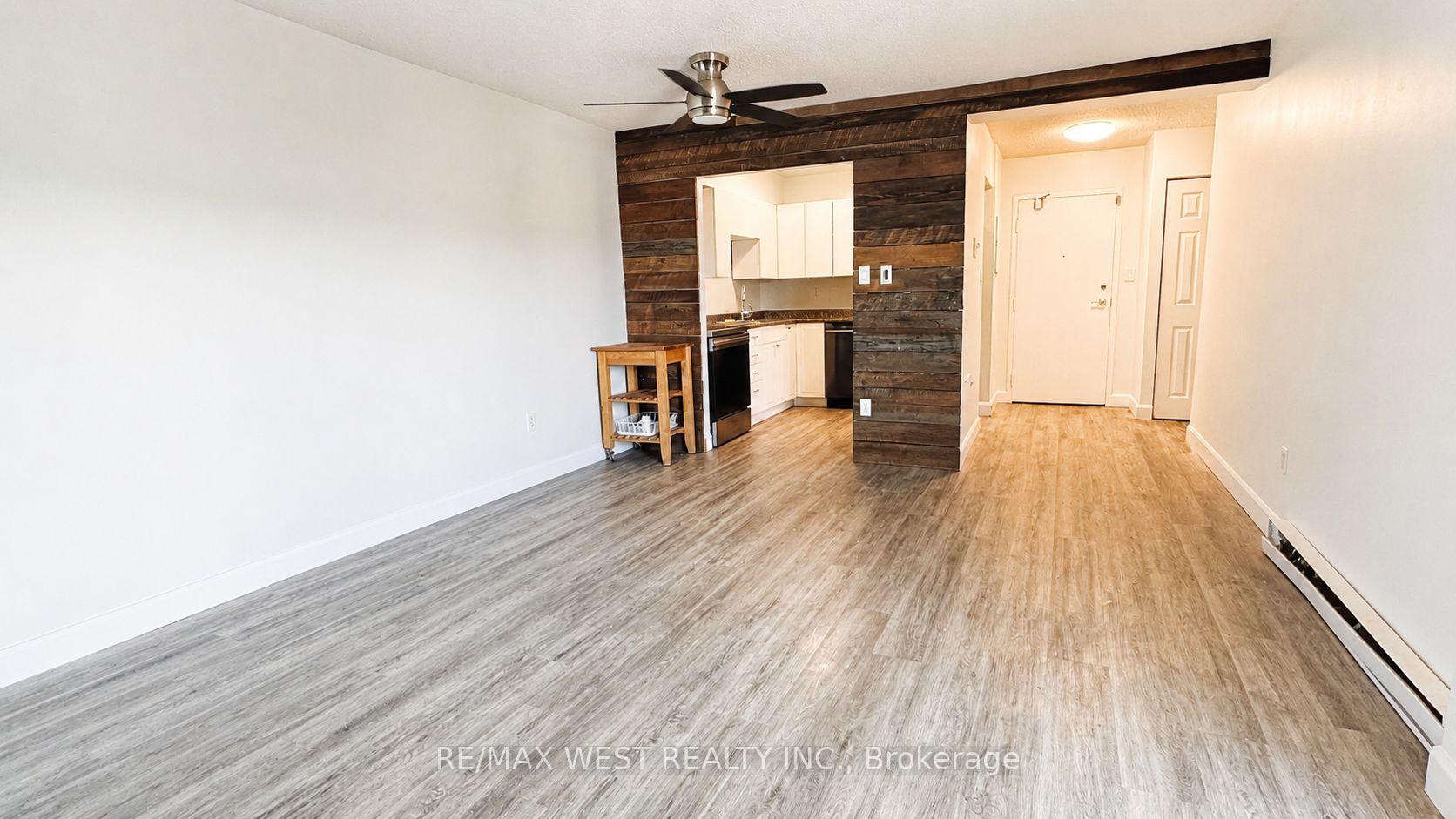 Photo 3 of Unit 406, 23 Main Street, Hamilton, Dundas — HOMEH