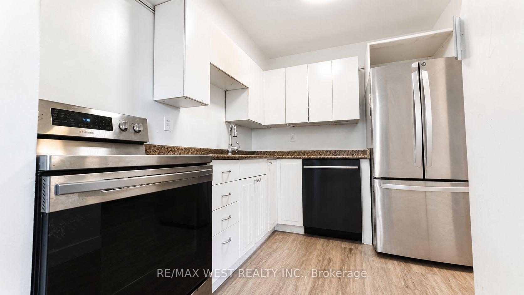 Photo 5 of Unit 406, 23 Main Street, Hamilton, Dundas — HOMEH
